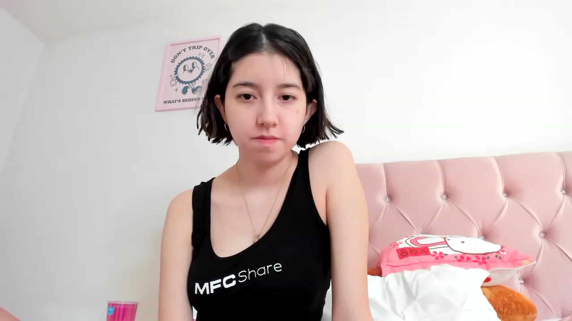 Gallery image thumbnail from Cherrycute666's myfreecams stream on, 06/13/2023, 21:22 image 19 of 20