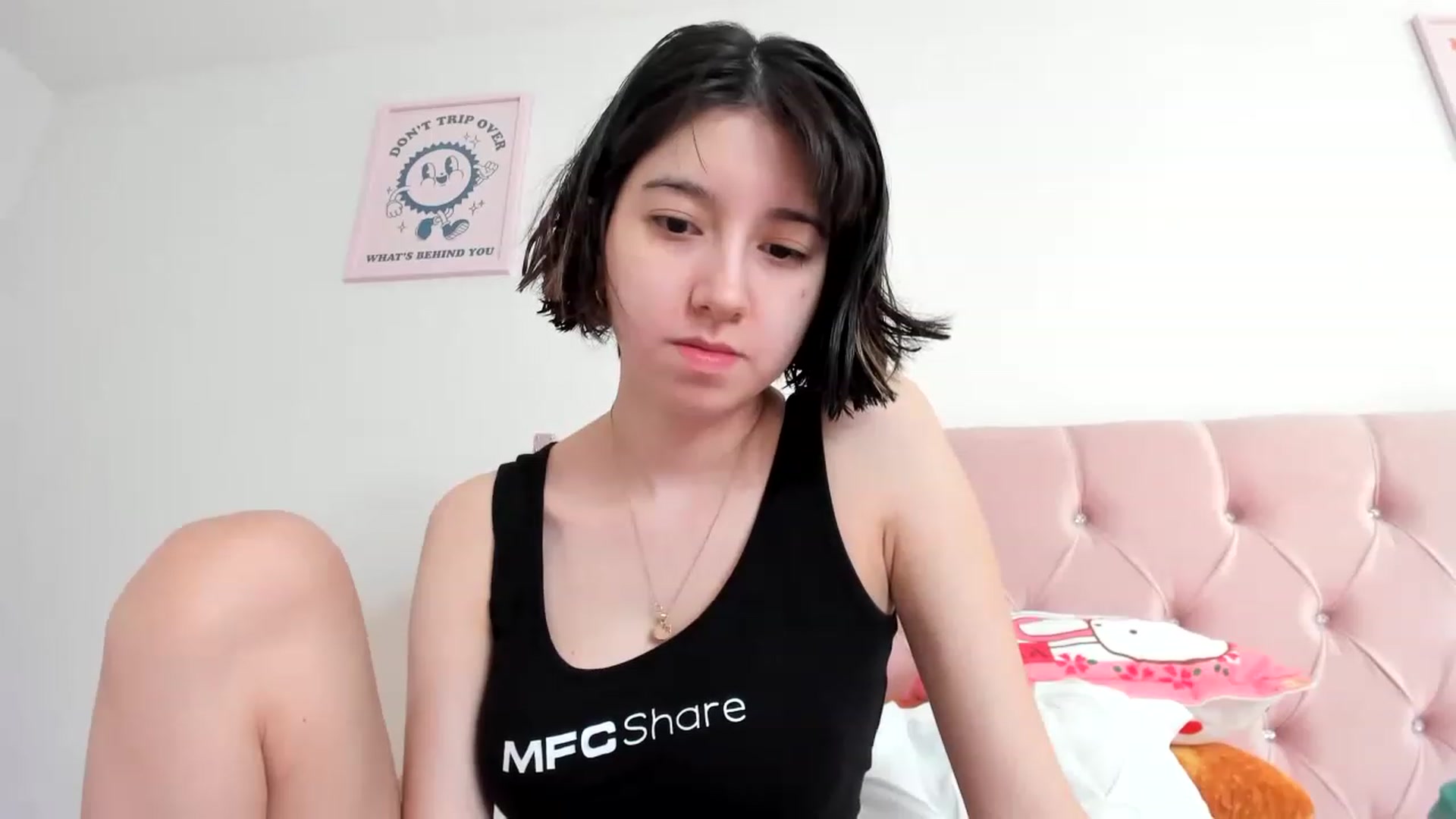 Gallery image thumbnail from Cherrycute666's myfreecams stream on, 06/13/2023, 21:22 image 14 of 20