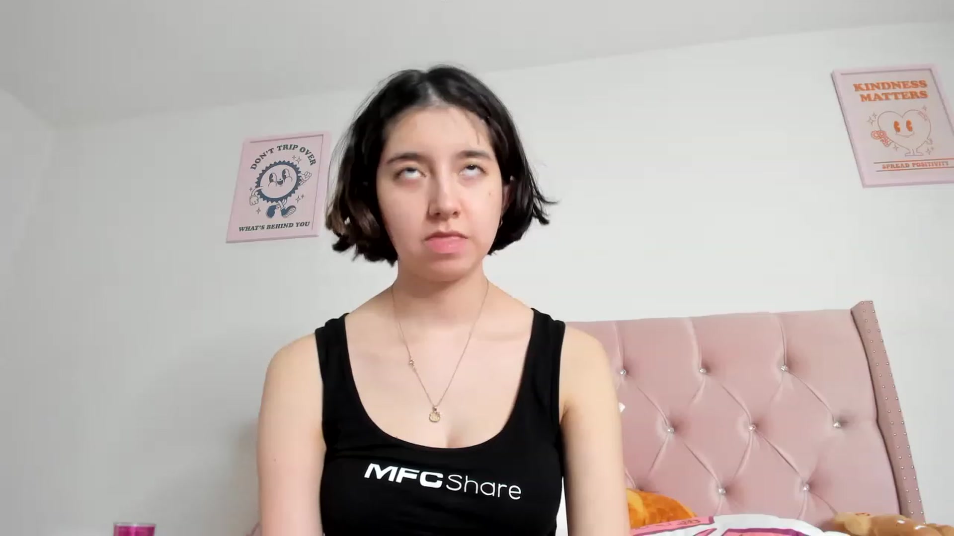 Gallery image thumbnail from Cherrycute666's myfreecams stream on, 06/14/2023, 03:20 image 20 of 20