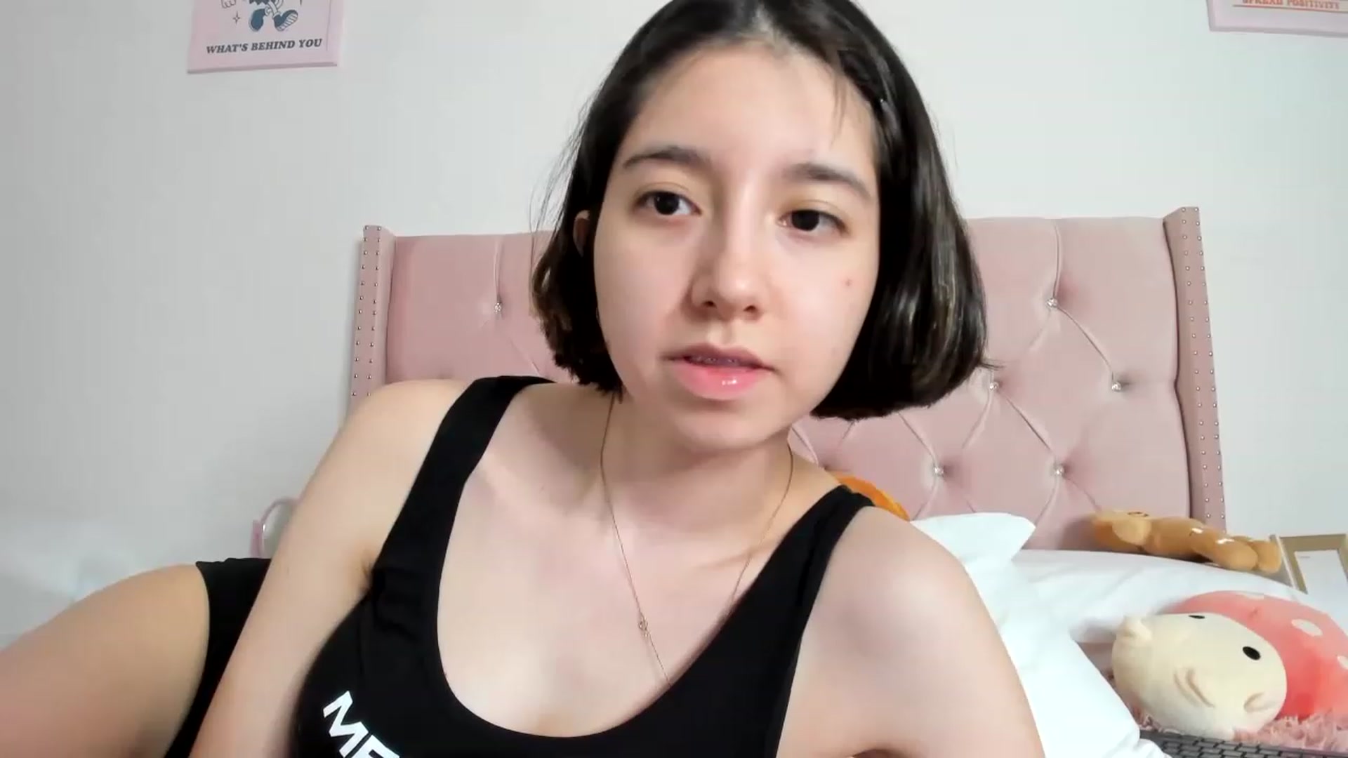 Gallery image thumbnail from Cherrycute666's myfreecams stream on, 06/14/2023, 04:54 image 5 of 20