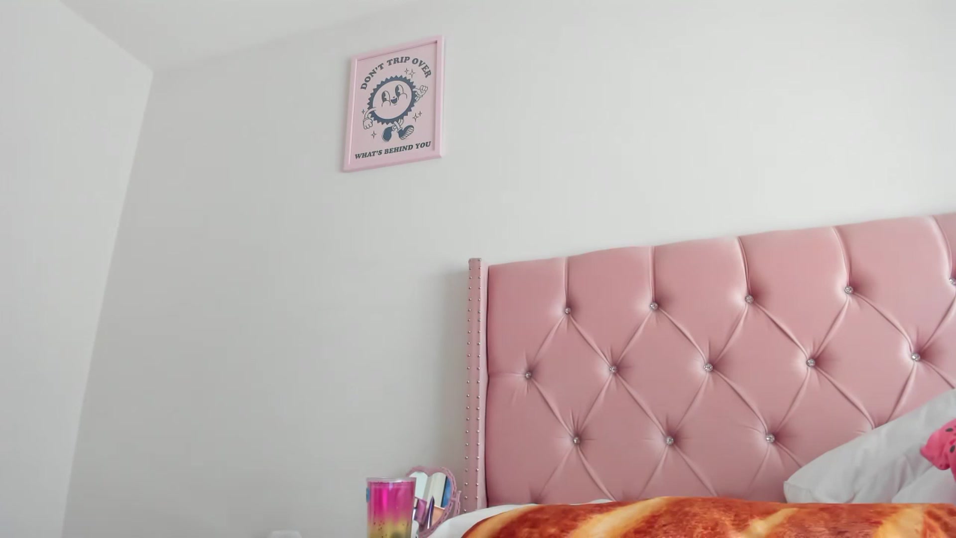 Gallery image thumbnail from Cherrycute666's myfreecams stream on, 06/14/2023, 16:39 image 19 of 20
