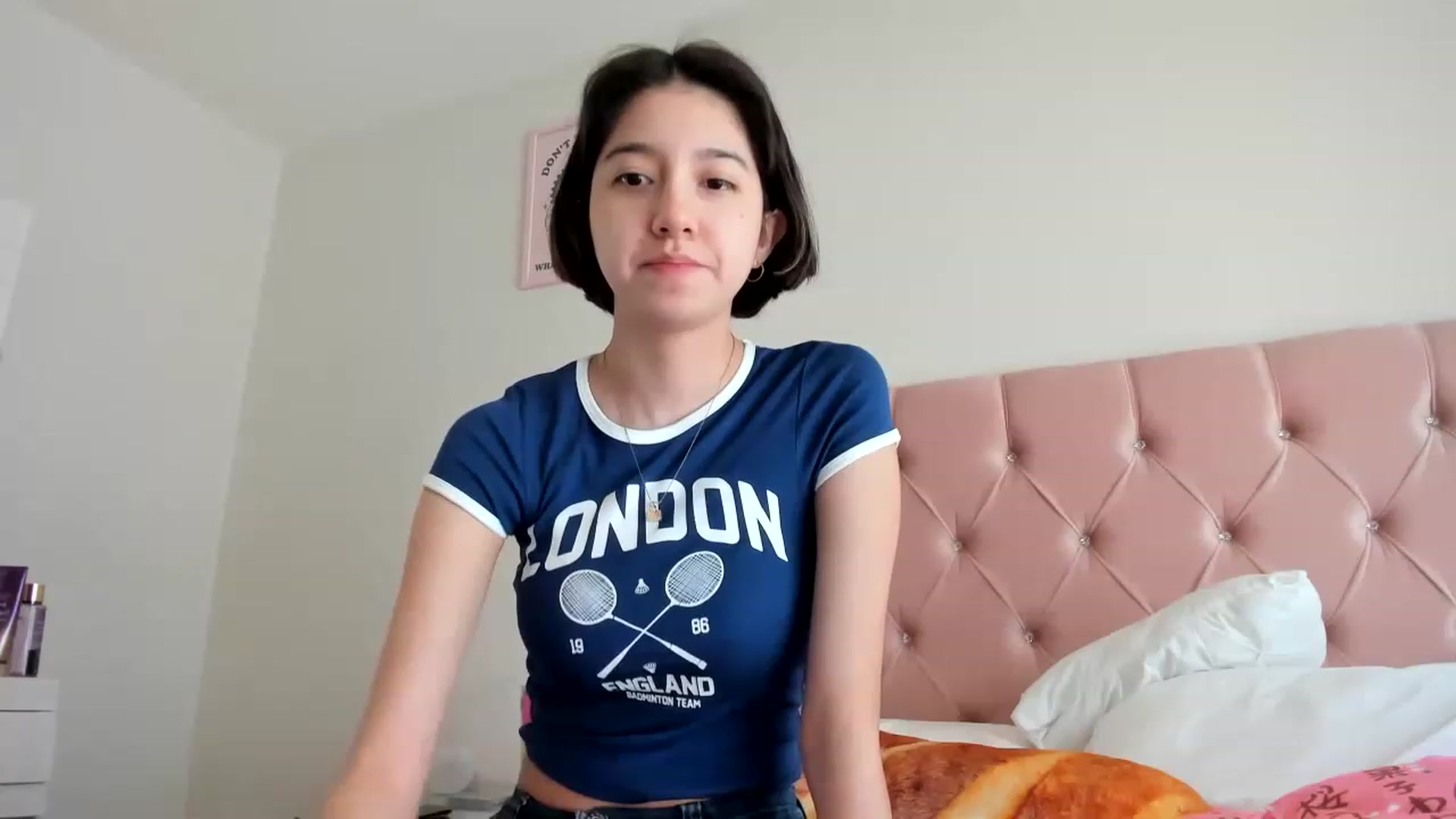 Gallery image thumbnail from Cherrycute666's myfreecams stream on, 06/14/2023, 16:39 image 1 of 20