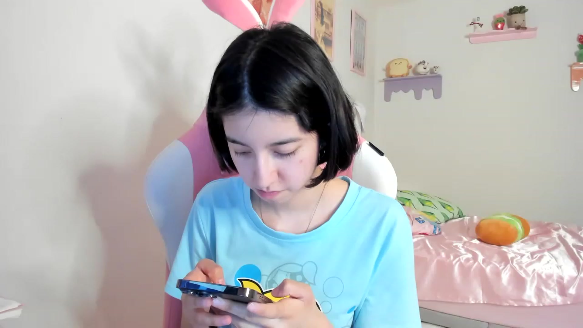 Gallery image thumbnail from Cherrycute666's myfreecams stream on, 06/16/2023, 04:37 image 7 of 20