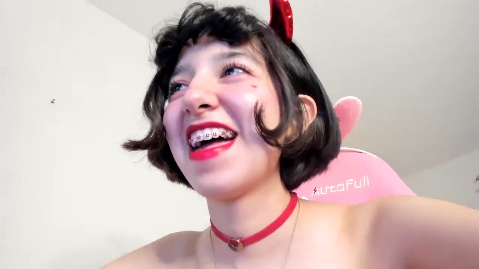 Gallery image thumbnail from Cherrycute666's myfreecams stream on, 06/17/2023, 06:48 image 1 of 20