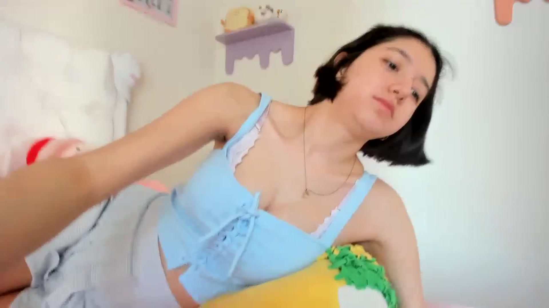 Gallery image thumbnail from Cherrycute666's myfreecams stream on, 06/18/2023, 22:24 image 20 of 20