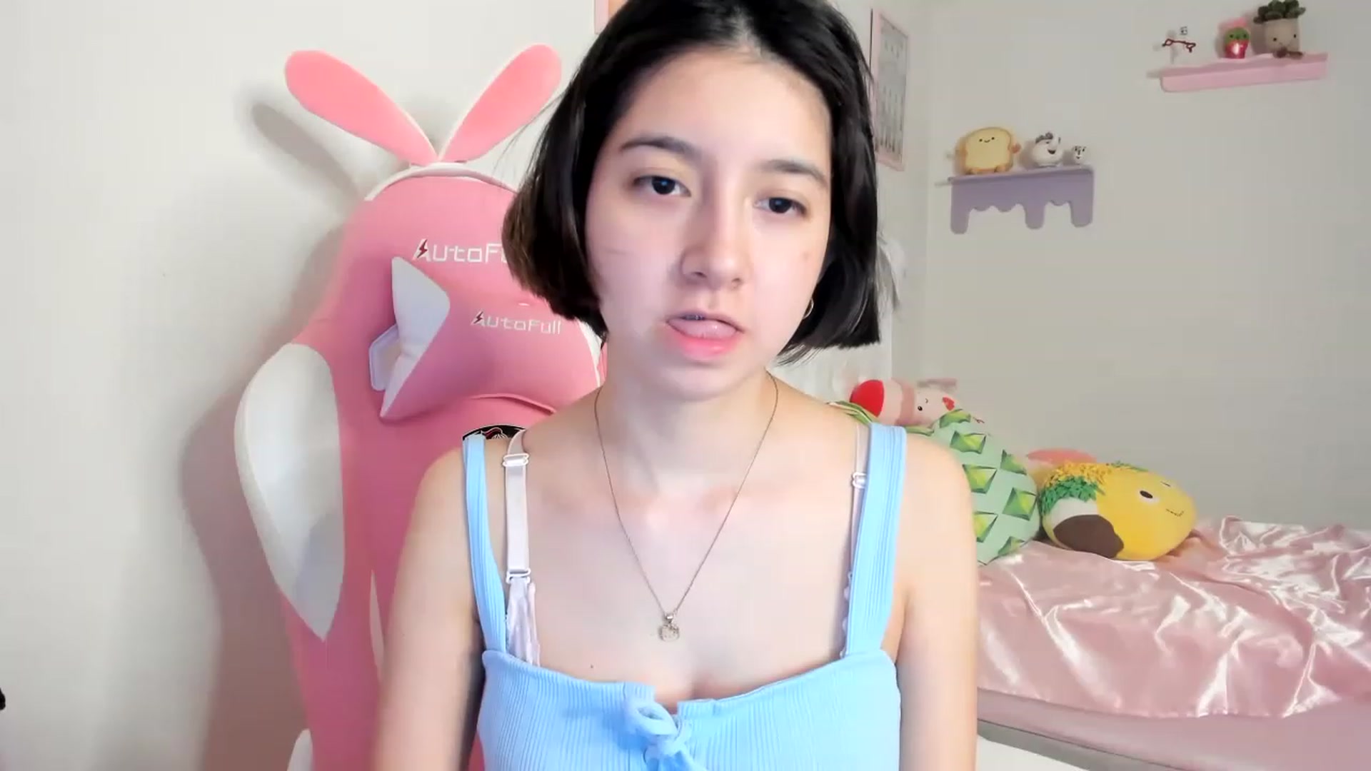 Gallery image thumbnail from Cherrycute666's myfreecams stream on, 06/19/2023, 02:28 image 14 of 20
