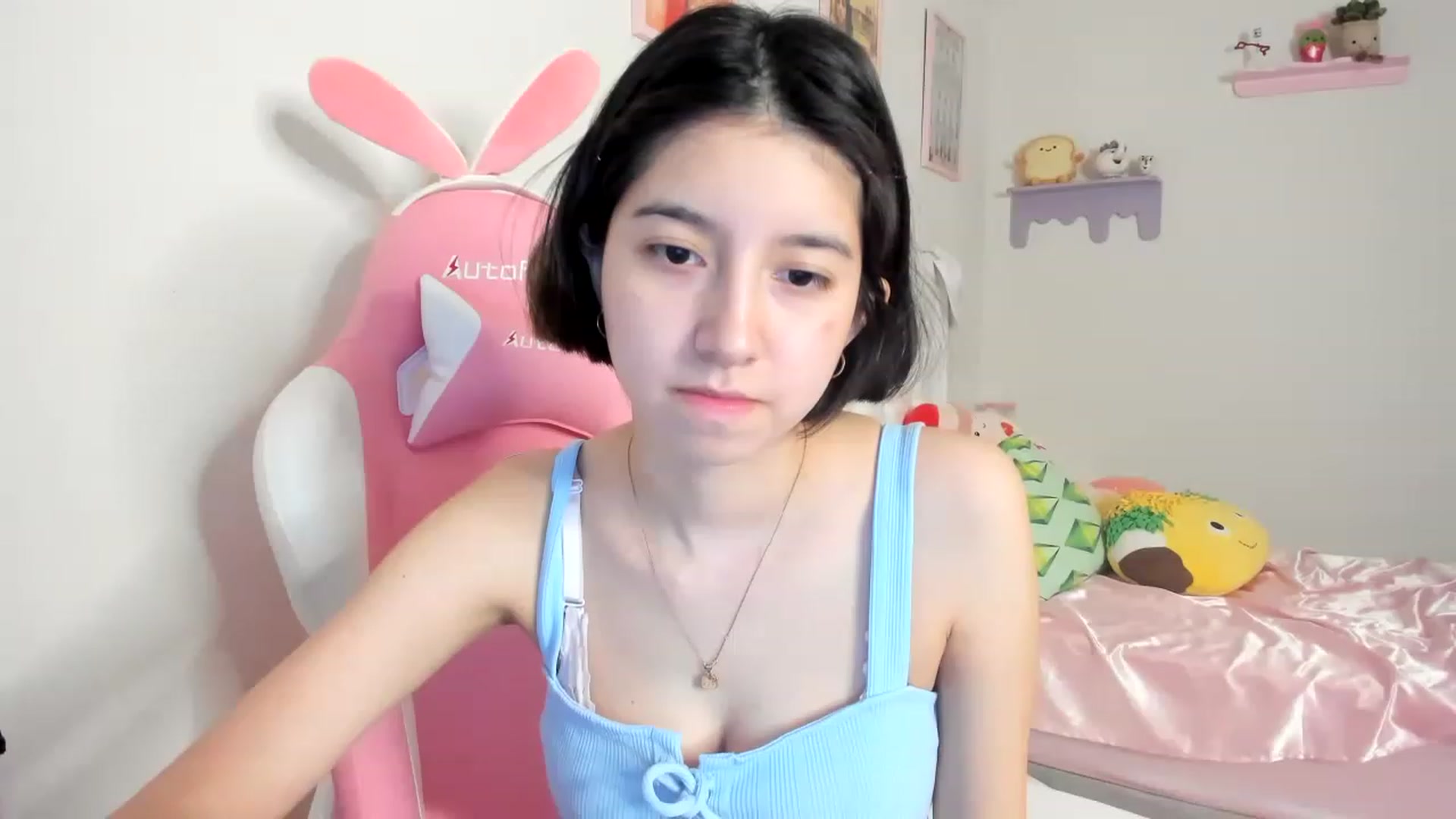 Gallery image thumbnail from Cherrycute666's myfreecams stream on, 06/19/2023, 02:28 image 4 of 20