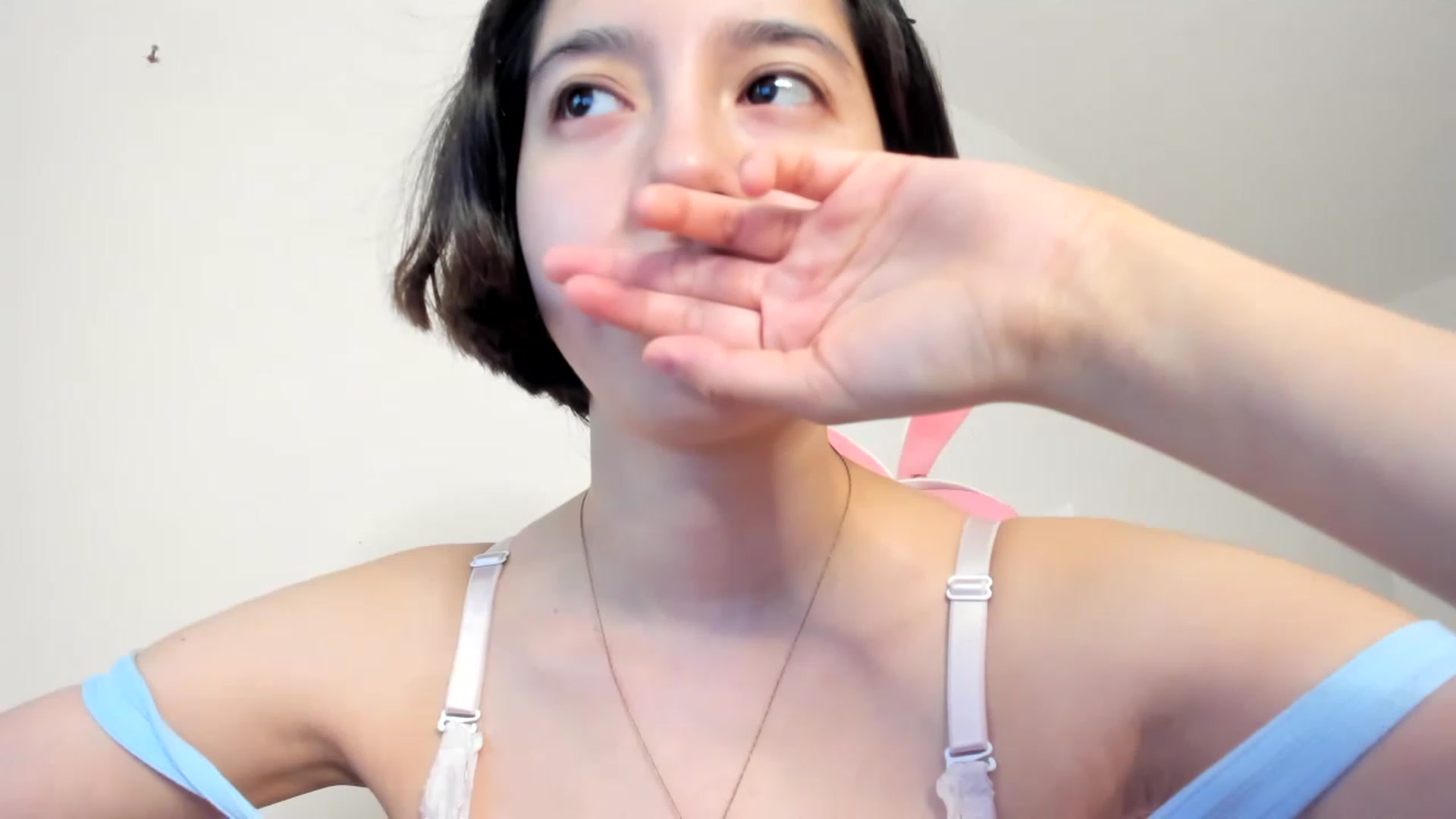 Gallery image thumbnail from Cherrycute666's myfreecams stream on, 06/19/2023, 03:38 image 12 of 20