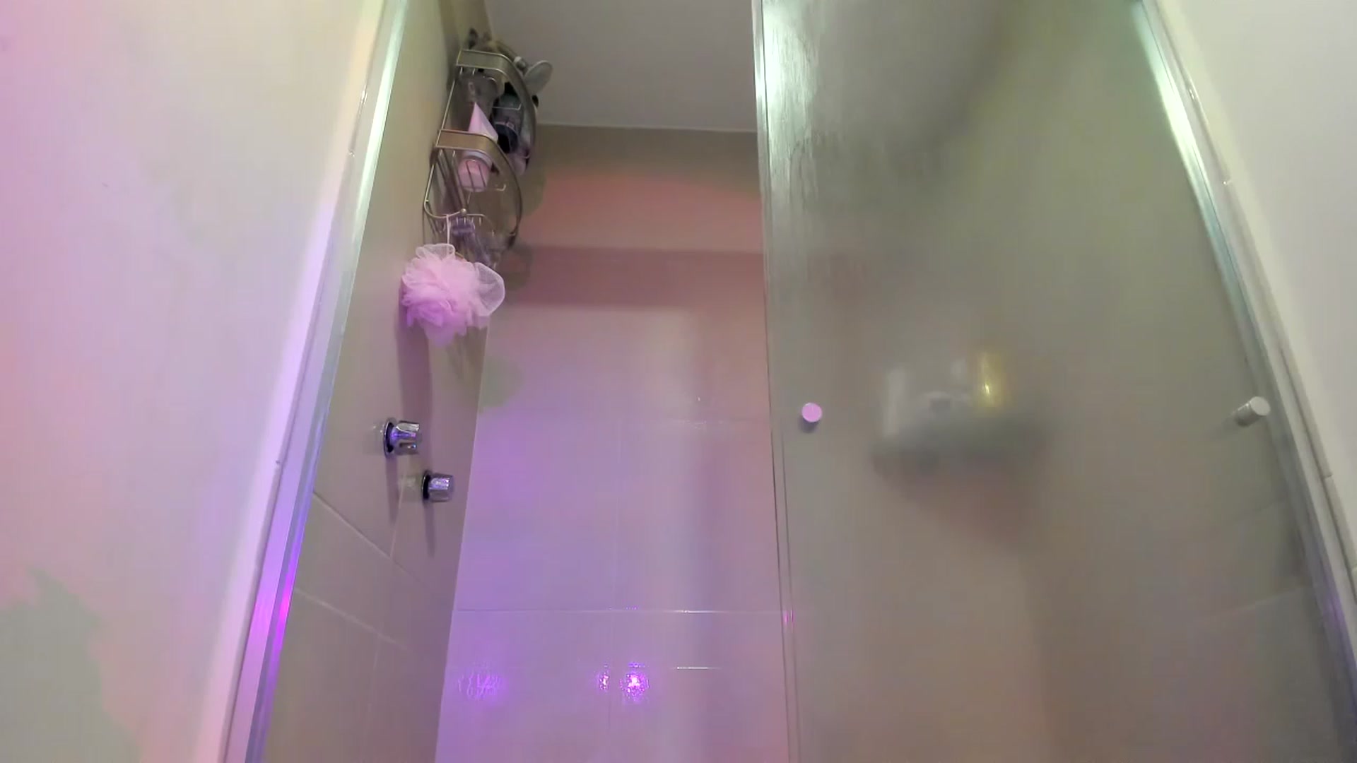 Gallery image thumbnail from Cherrycute666's myfreecams stream on, 06/19/2023, 11:59 image 17 of 20