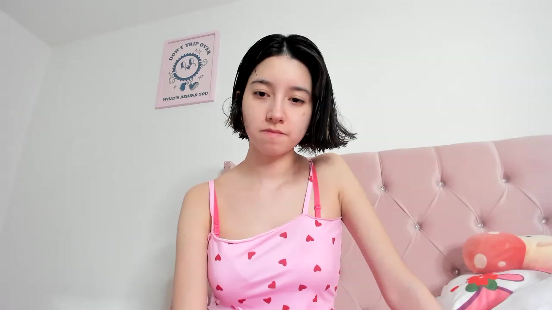 Gallery image thumbnail from Cherrycute666's myfreecams stream on, 06/19/2023, 12:24 image 6 of 20
