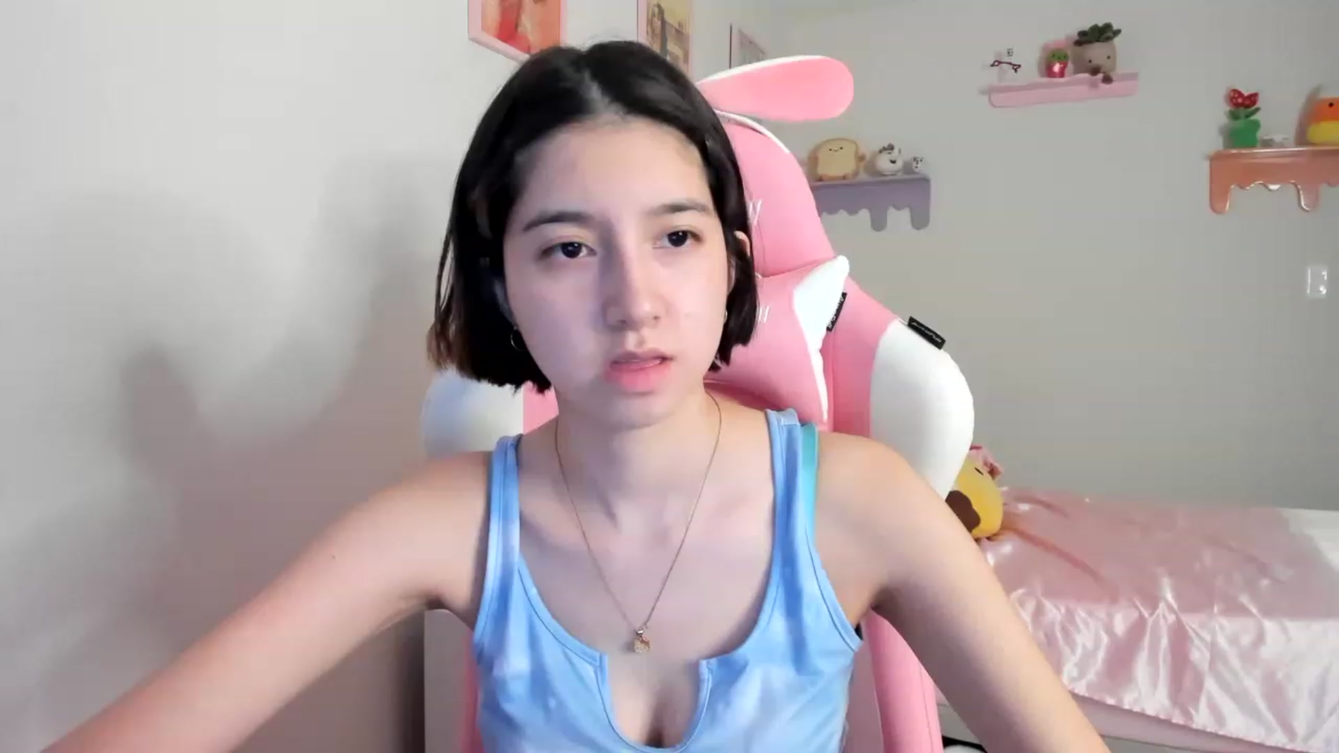 Gallery image thumbnail from Cherrycute666's myfreecams stream on, 06/23/2023, 01:21 image 9 of 20