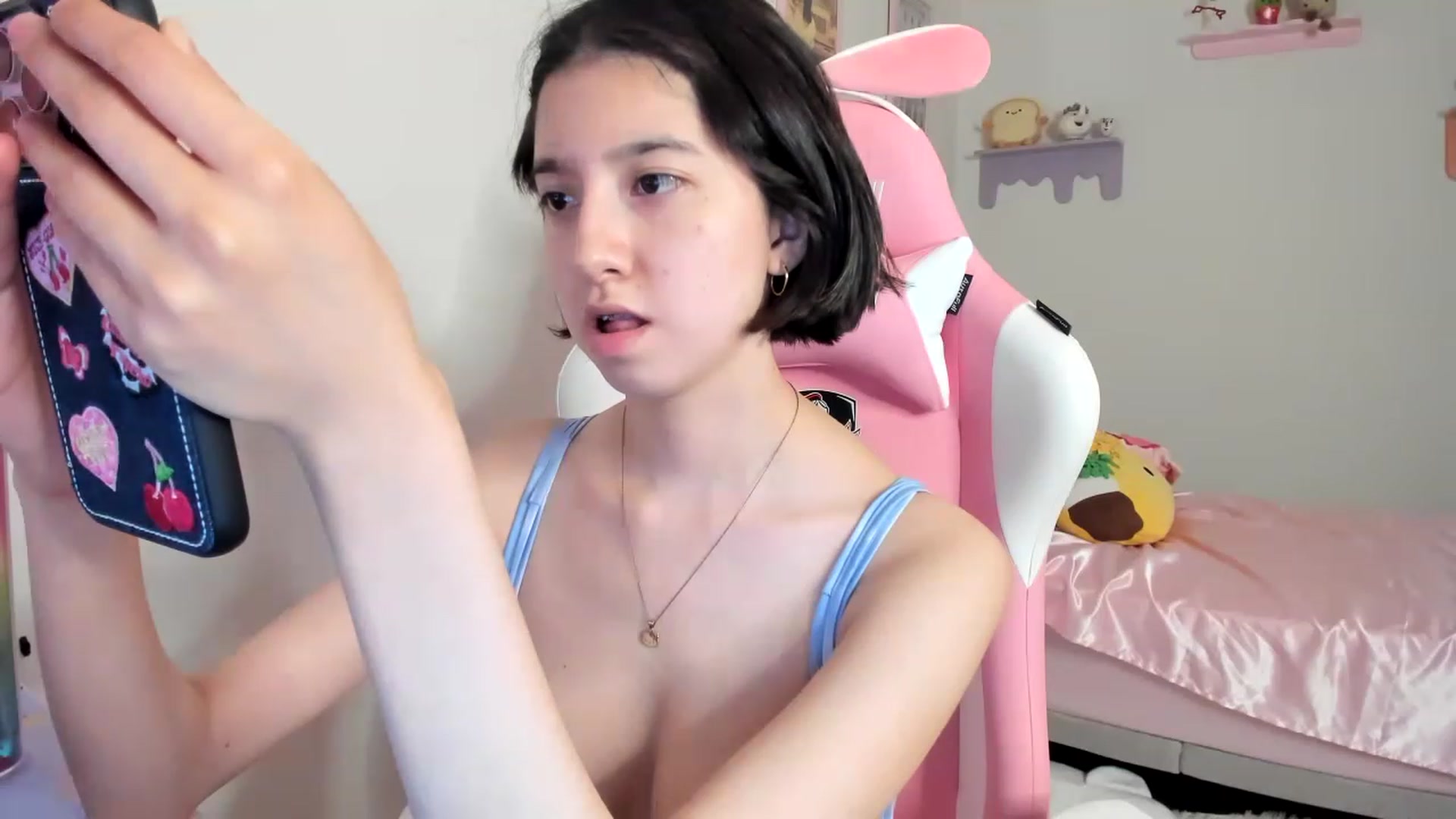 Gallery image thumbnail from Cherrycute666's myfreecams stream on, 06/23/2023, 03:10 image 15 of 20