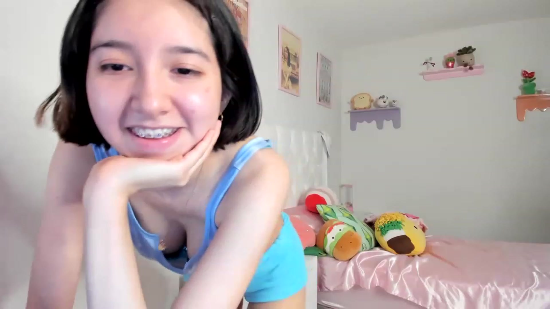 Gallery image thumbnail from Cherrycute666's myfreecams stream on, 06/23/2023, 03:10 image 13 of 20