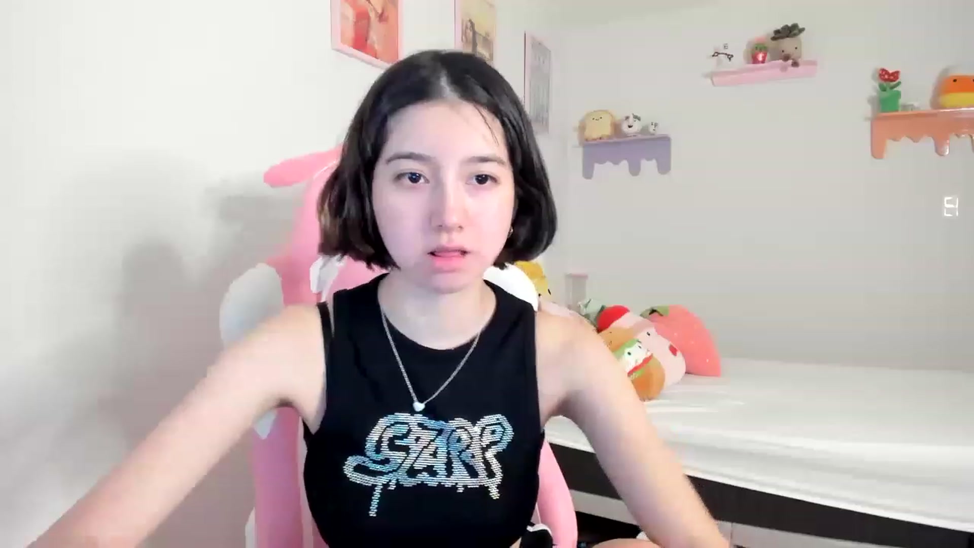 Gallery image thumbnail from Cherrycute666's myfreecams stream on, 06/27/2023, 11:08 image 18 of 20
