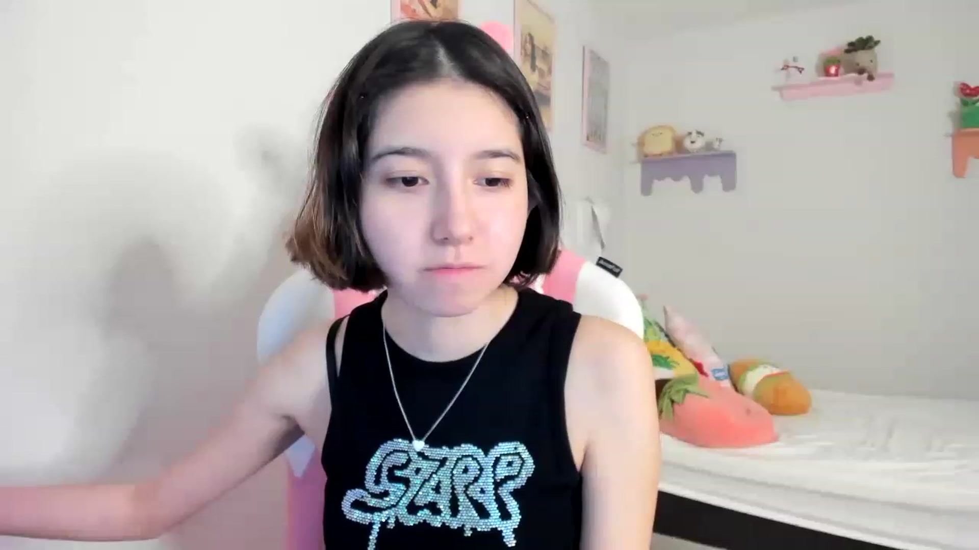 Gallery image thumbnail from Cherrycute666's myfreecams stream on, 06/28/2023, 05:01 image 5 of 20
