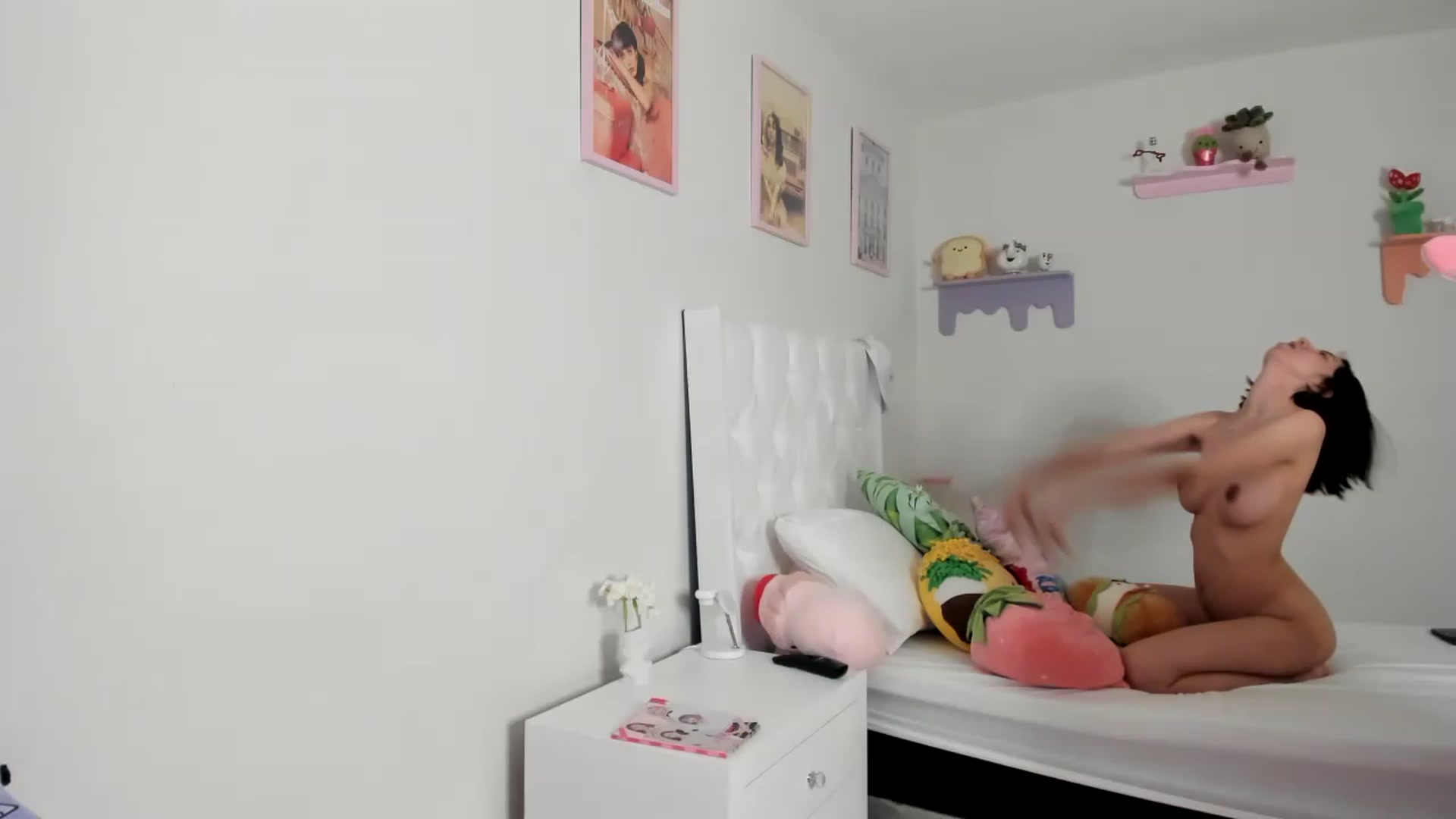 Gallery image thumbnail from Cherrycute666's myfreecams stream on, 06/28/2023, 06:03 image 20 of 20