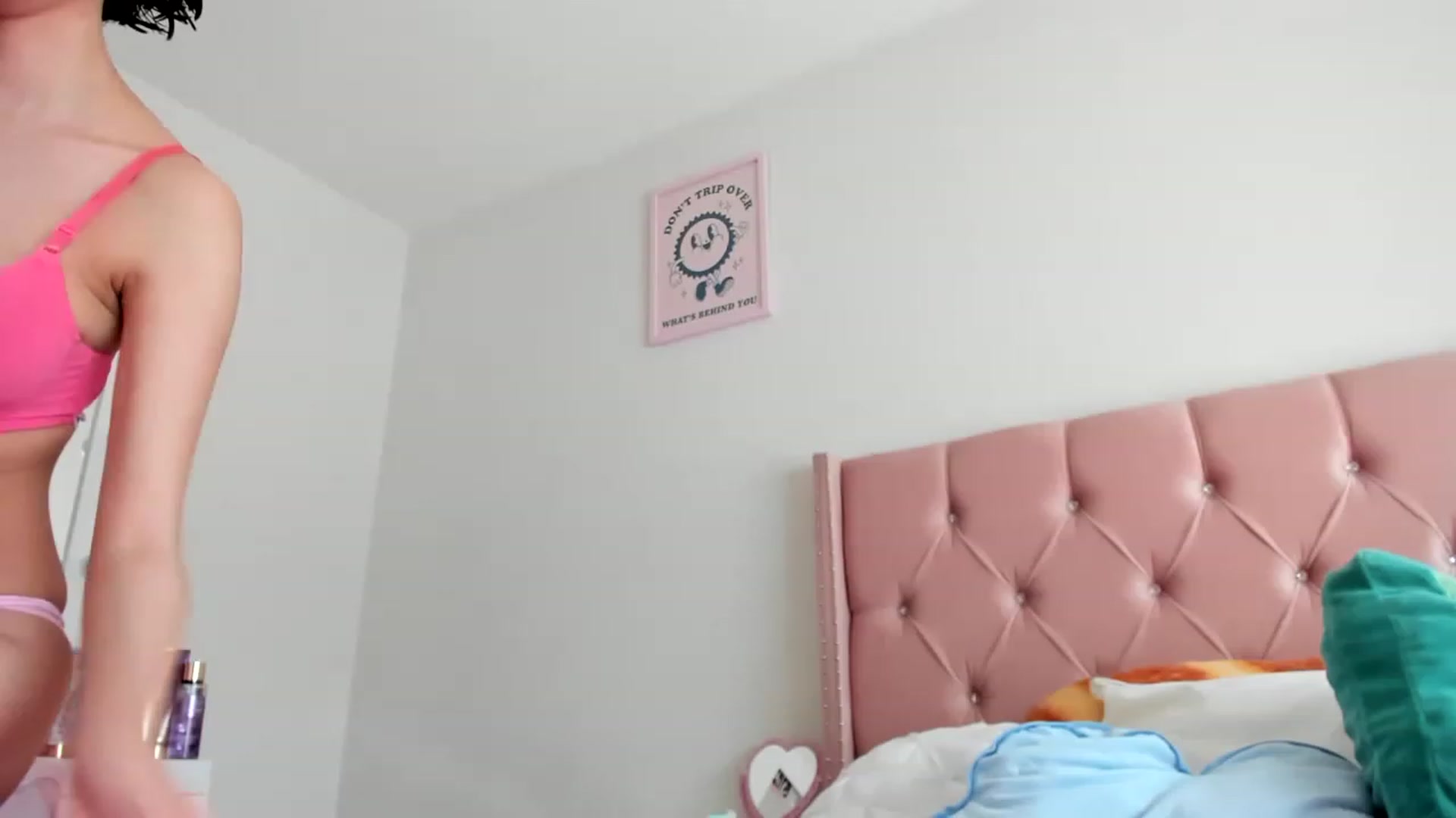 Gallery image thumbnail from Cherrycute666's myfreecams stream on, 06/28/2023, 19:59 image 5 of 20