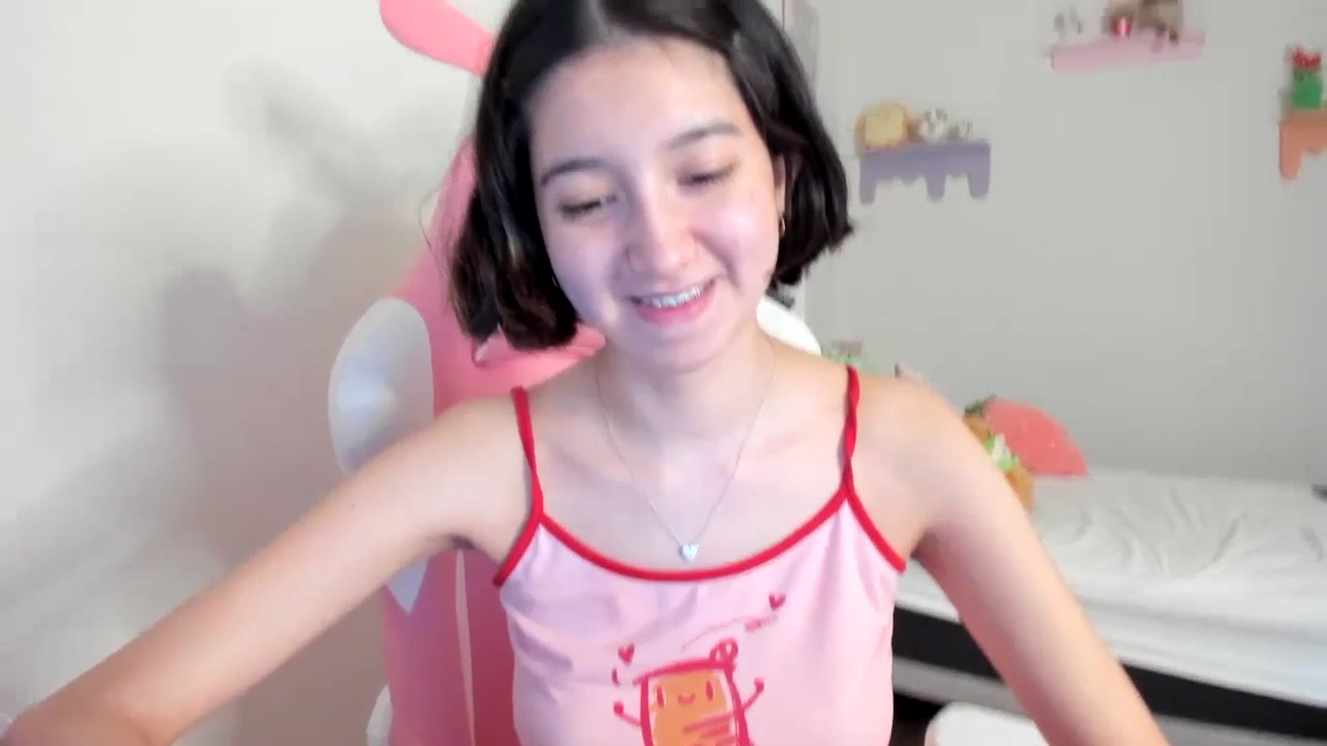 Gallery image thumbnail from Cherrycute666's myfreecams stream on, 06/28/2023, 22:12 image 20 of 20