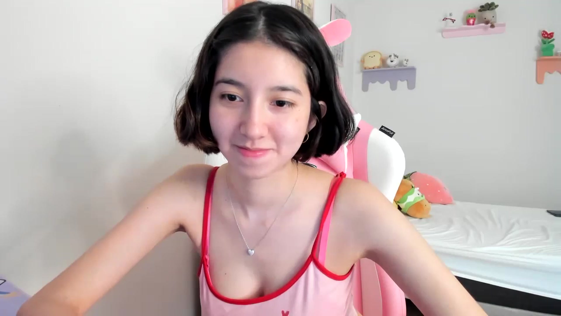 Gallery image thumbnail from Cherrycute666's myfreecams stream on, 06/28/2023, 23:15 image 15 of 20