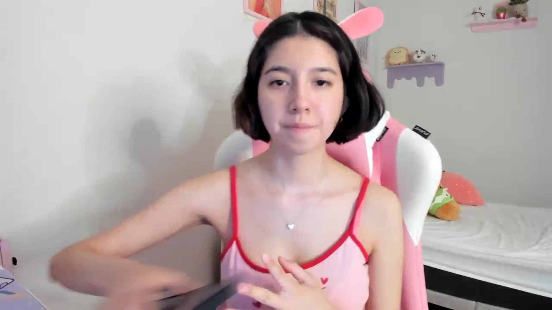 Gallery image thumbnail from Cherrycute666's myfreecams stream on, 06/29/2023, 24:15 image 7 of 20