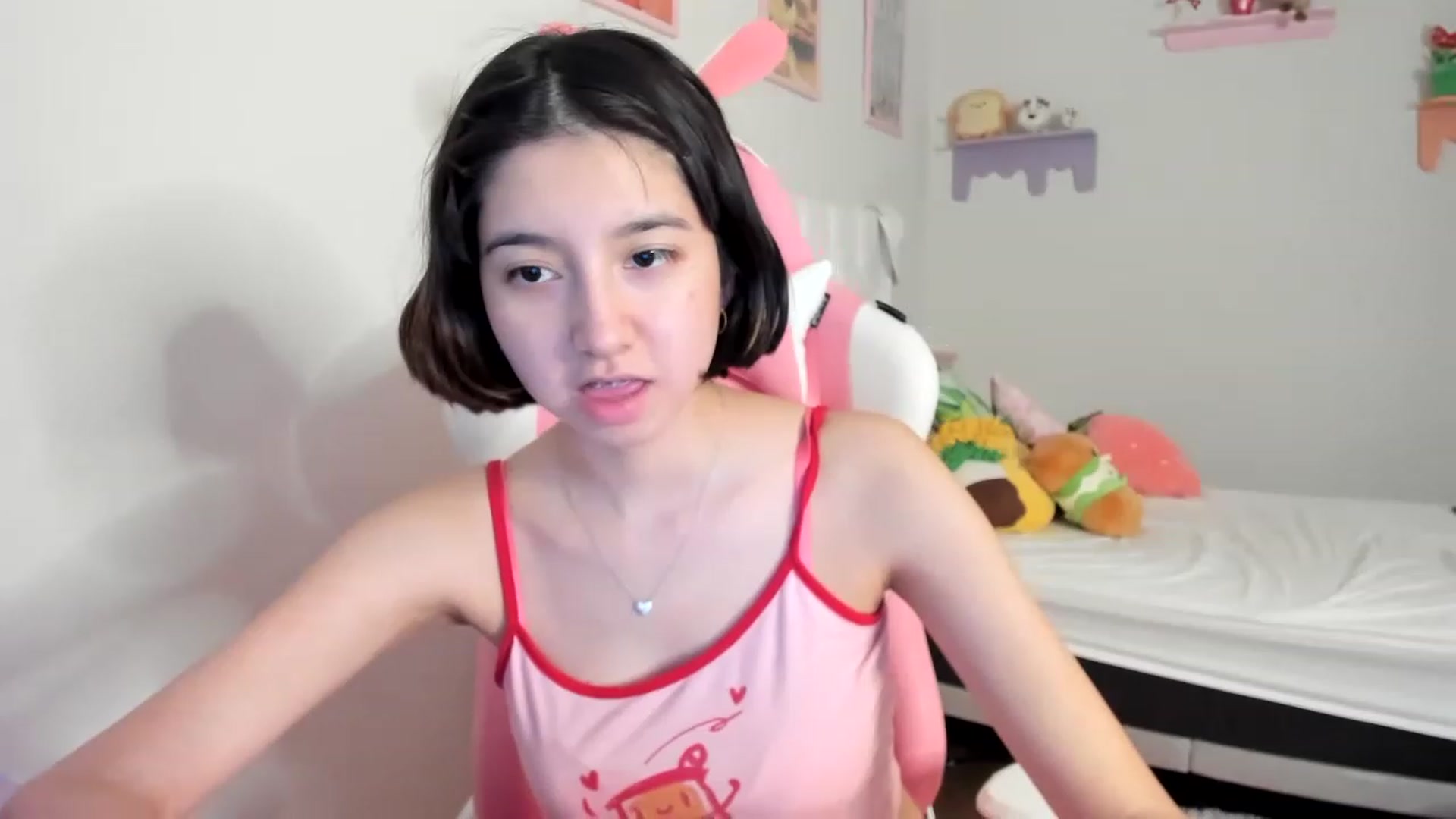 Gallery image thumbnail from Cherrycute666's myfreecams stream on, 06/29/2023, 06:40 image 15 of 20