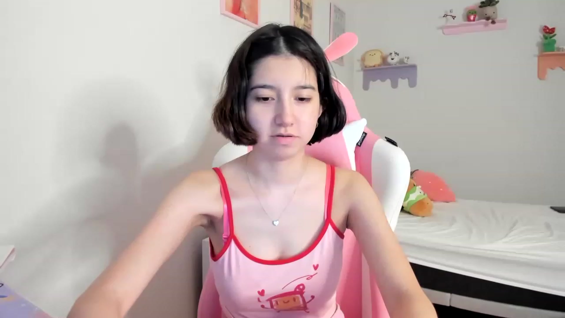 Gallery image thumbnail from Cherrycute666's myfreecams stream on, 06/29/2023, 08:21 image 19 of 20