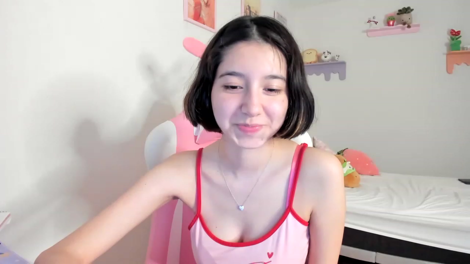 Gallery image thumbnail from Cherrycute666's myfreecams stream on, 06/29/2023, 08:21 image 14 of 20