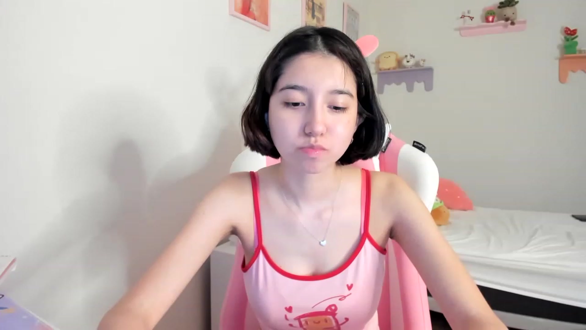 Gallery image thumbnail from Cherrycute666's myfreecams stream on, 06/29/2023, 09:03 image 4 of 20