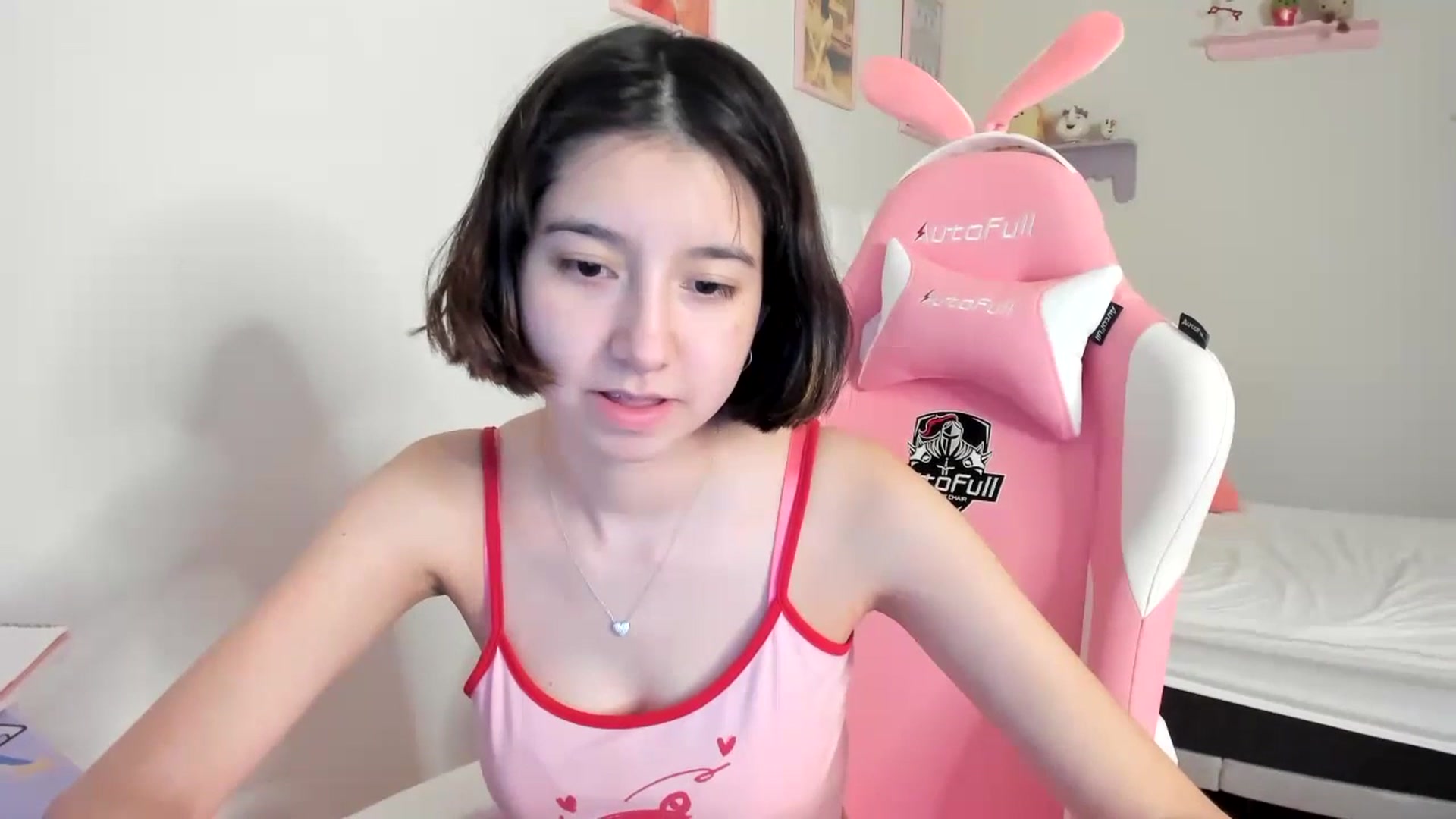 Gallery image thumbnail from Cherrycute666's myfreecams stream on, 06/29/2023, 09:03 image 15 of 20