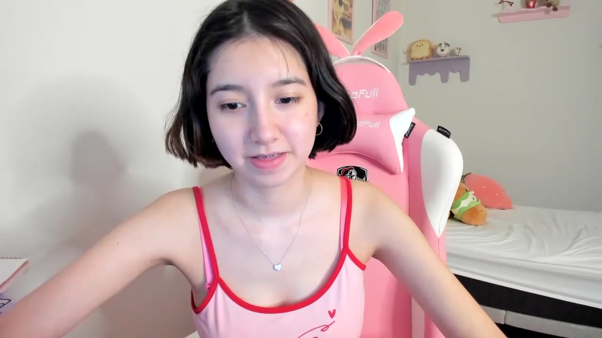 Gallery image thumbnail from Cherrycute666's myfreecams stream on, 06/29/2023, 09:03 image 16 of 20