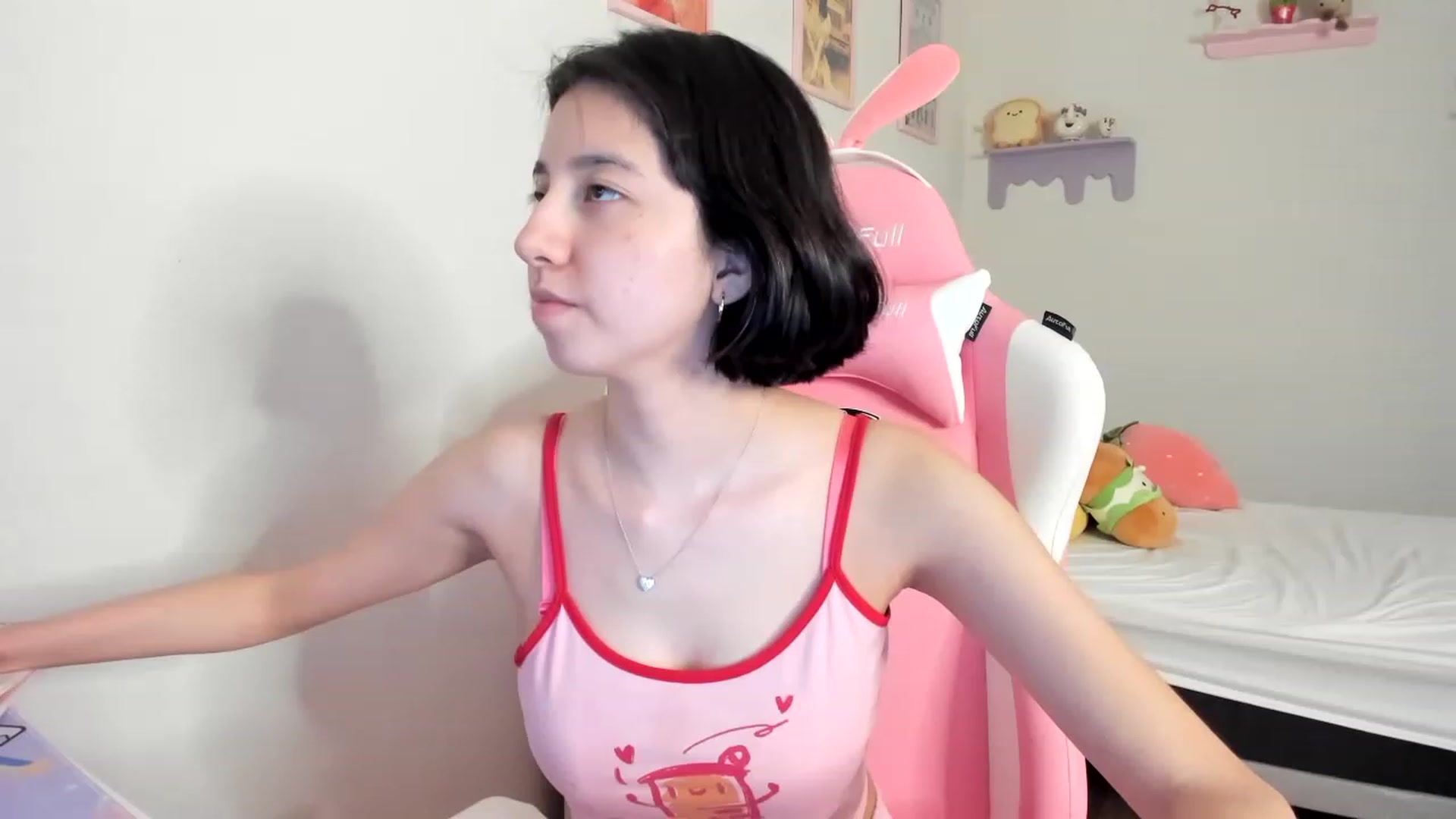 Gallery image thumbnail from Cherrycute666's myfreecams stream on, 06/29/2023, 09:03 image 12 of 20