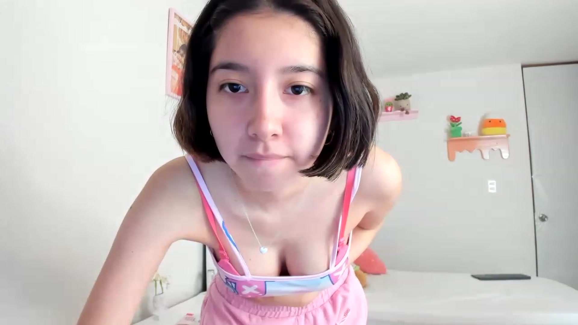 Gallery image thumbnail from Cherrycute666's myfreecams stream on, 06/29/2023, 20:55 image 10 of 20