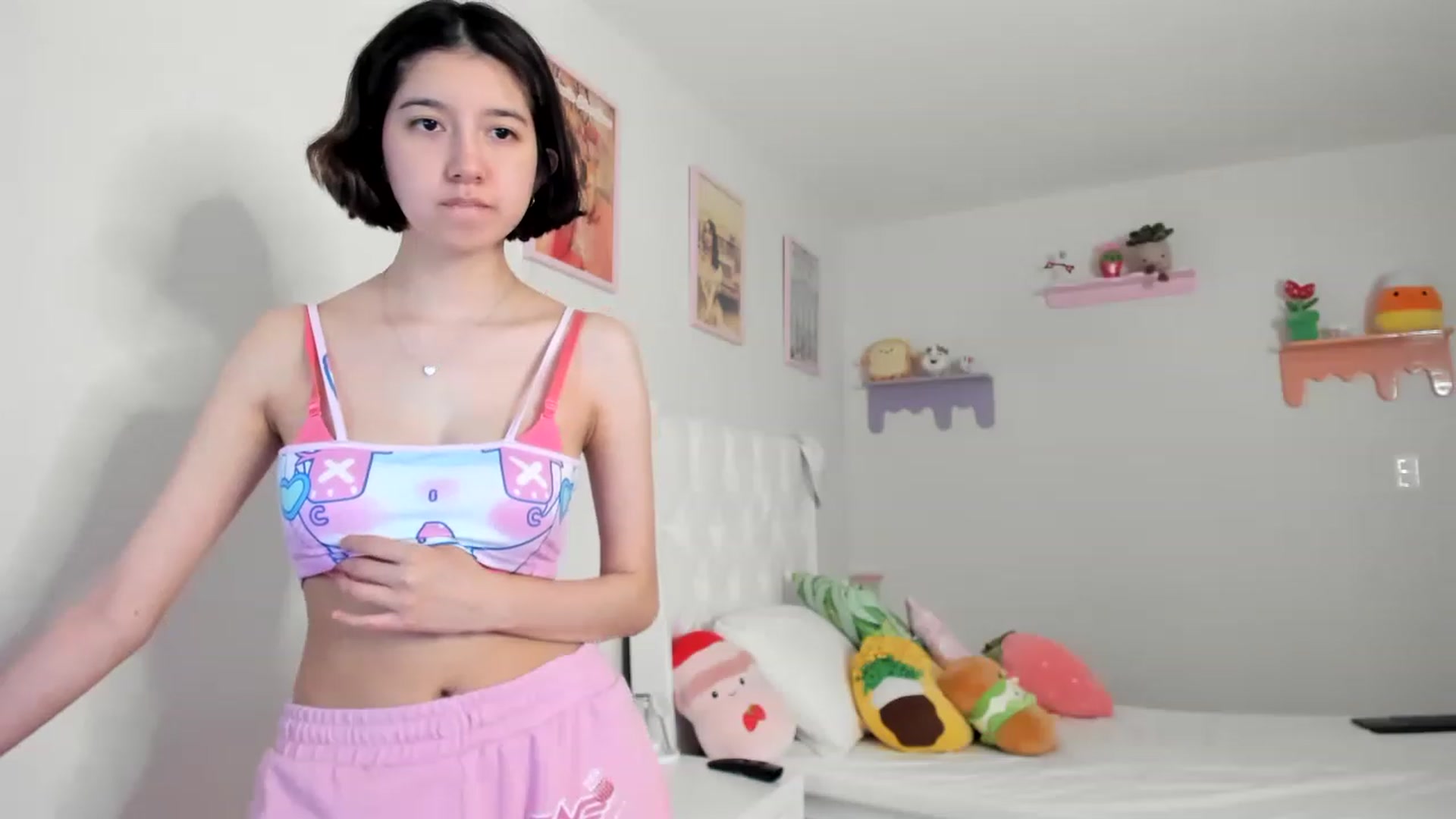 Gallery image thumbnail from Cherrycute666's myfreecams stream on, 06/29/2023, 20:55 image 19 of 20