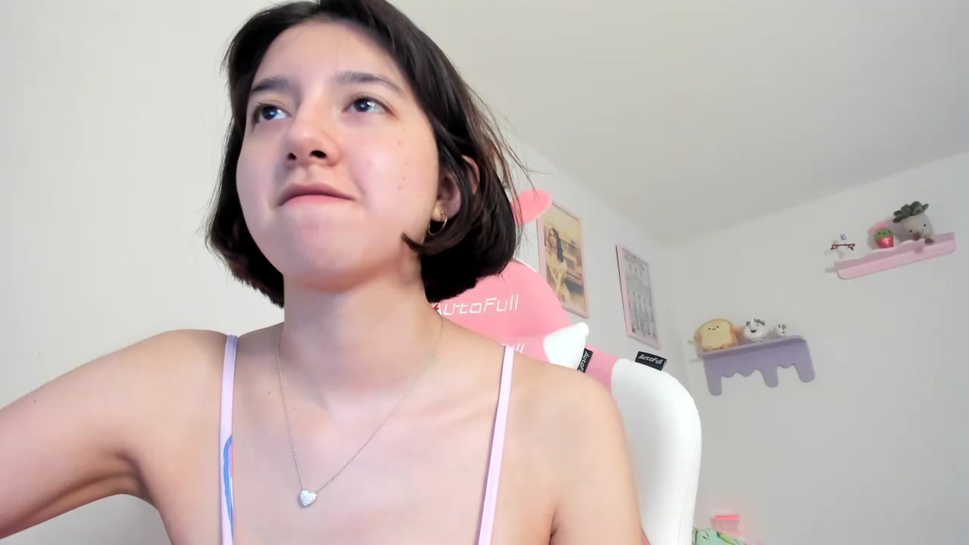 Gallery image thumbnail from Cherrycute666's myfreecams stream on, 06/30/2023, 07:57 image 6 of 20