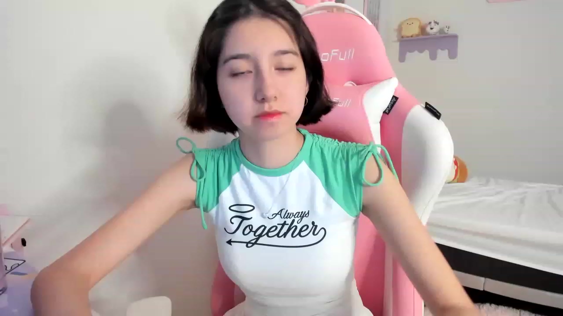 Gallery image thumbnail from Cherrycute666's myfreecams stream on, 07/01/2023, 24:08 image 15 of 20