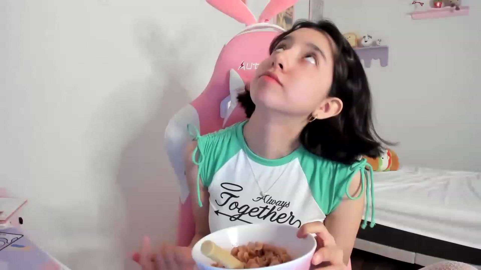 Gallery image thumbnail from Cherrycute666's myfreecams stream on, 07/01/2023, 24:08 image 1 of 20