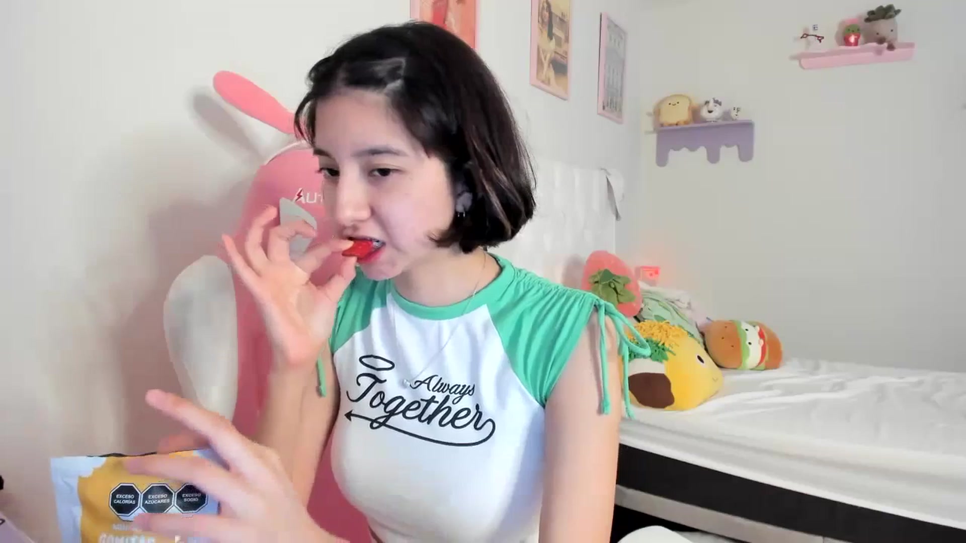 Gallery image thumbnail from Cherrycute666's myfreecams stream on, 07/01/2023, 04:52 image 11 of 20