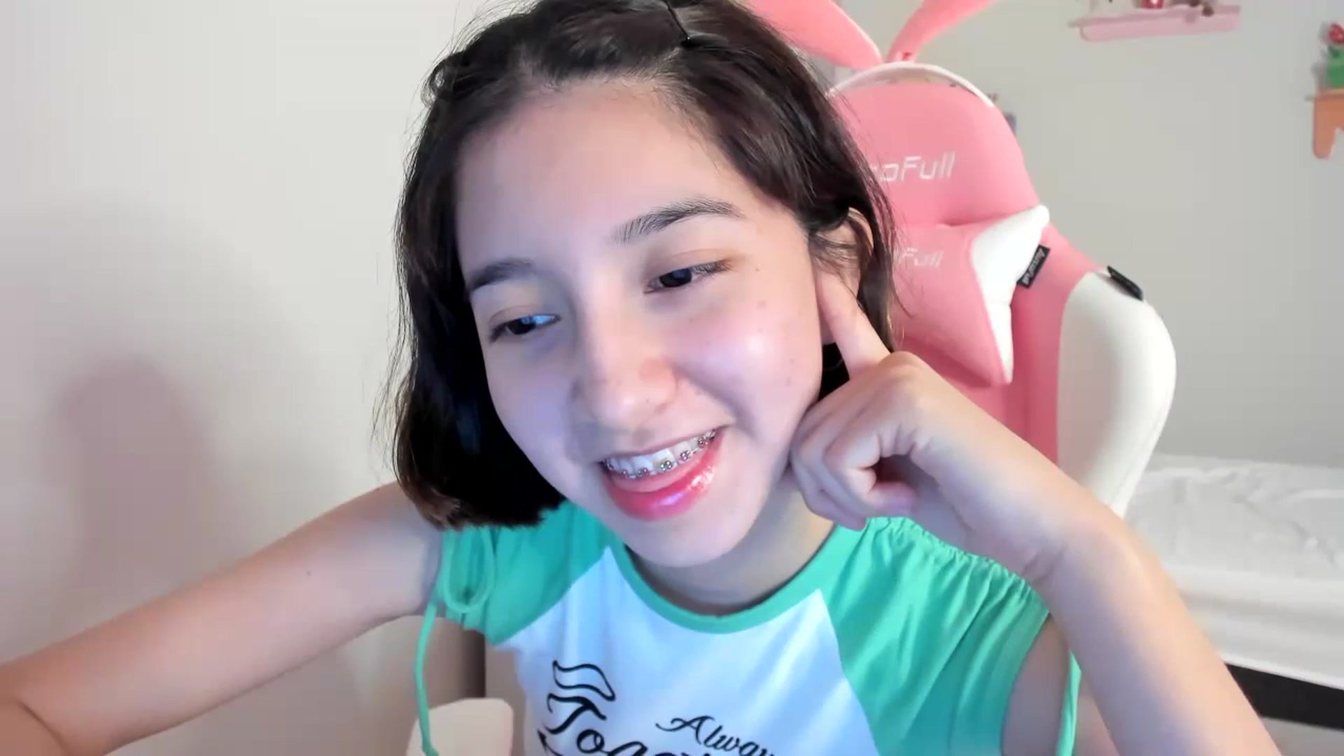 Gallery image thumbnail from Cherrycute666's myfreecams stream on, 07/01/2023, 04:52 image 2 of 20
