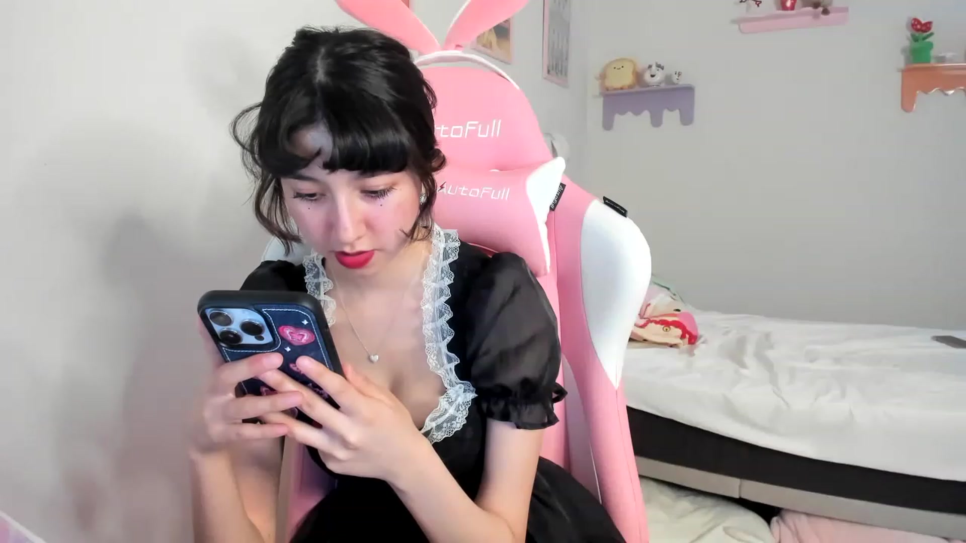Gallery image thumbnail from Cherrycute666's myfreecams stream on, 07/02/2023, 04:54 image 19 of 20