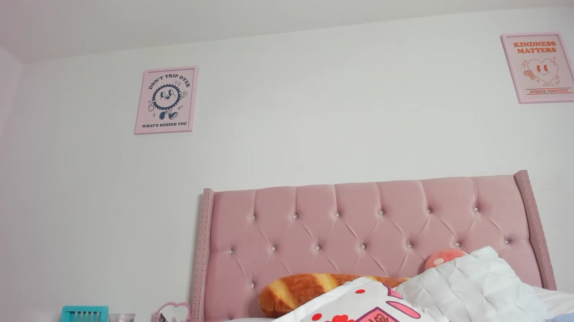 Gallery image thumbnail from Cherrycute666's myfreecams stream on, 07/02/2023, 11:33 image 20 of 20