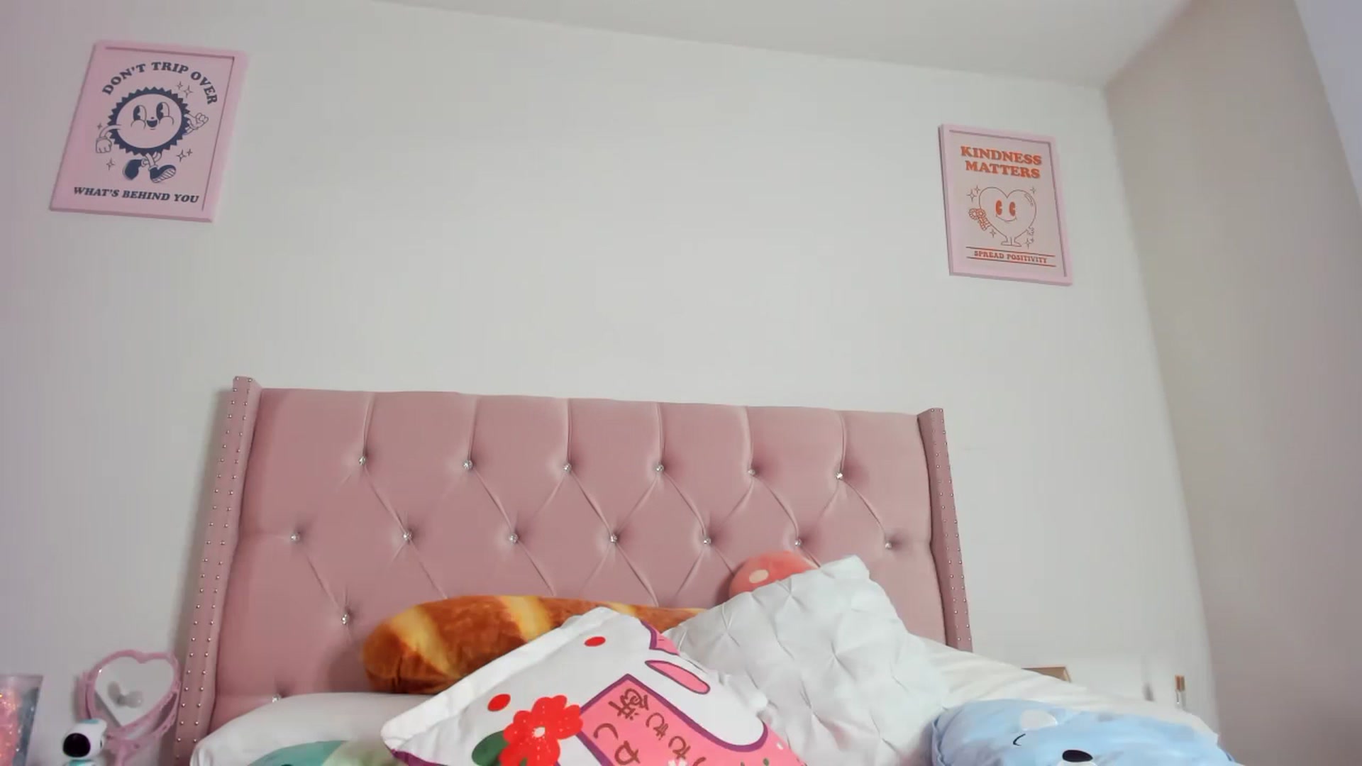 Gallery image thumbnail from Cherrycute666's myfreecams stream on, 07/02/2023, 11:33 image 19 of 20