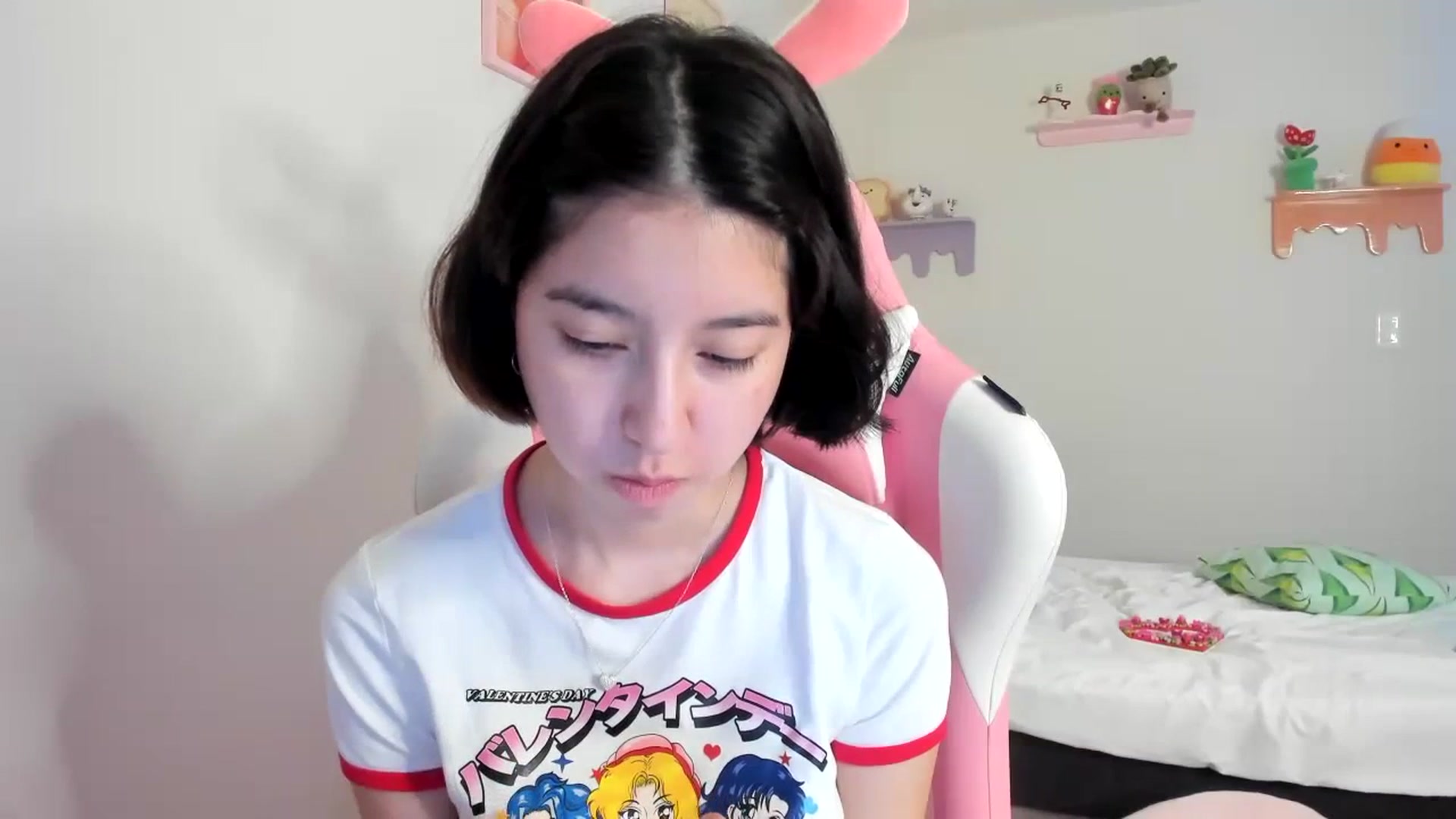 Gallery image thumbnail from Cherrycute666's myfreecams stream on, 07/03/2023, 01:08 image 4 of 20