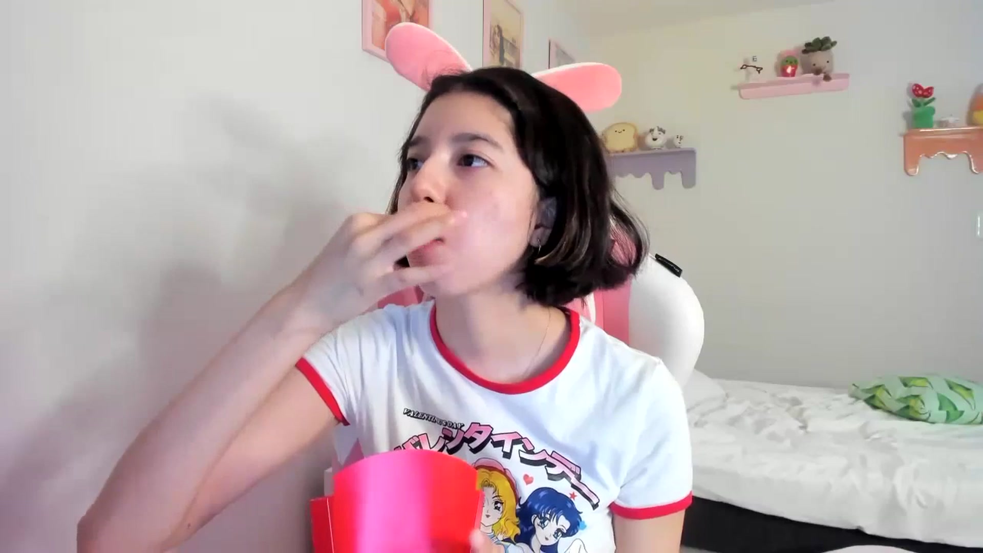 Gallery image thumbnail from Cherrycute666's myfreecams stream on, 07/03/2023, 01:08 image 20 of 20