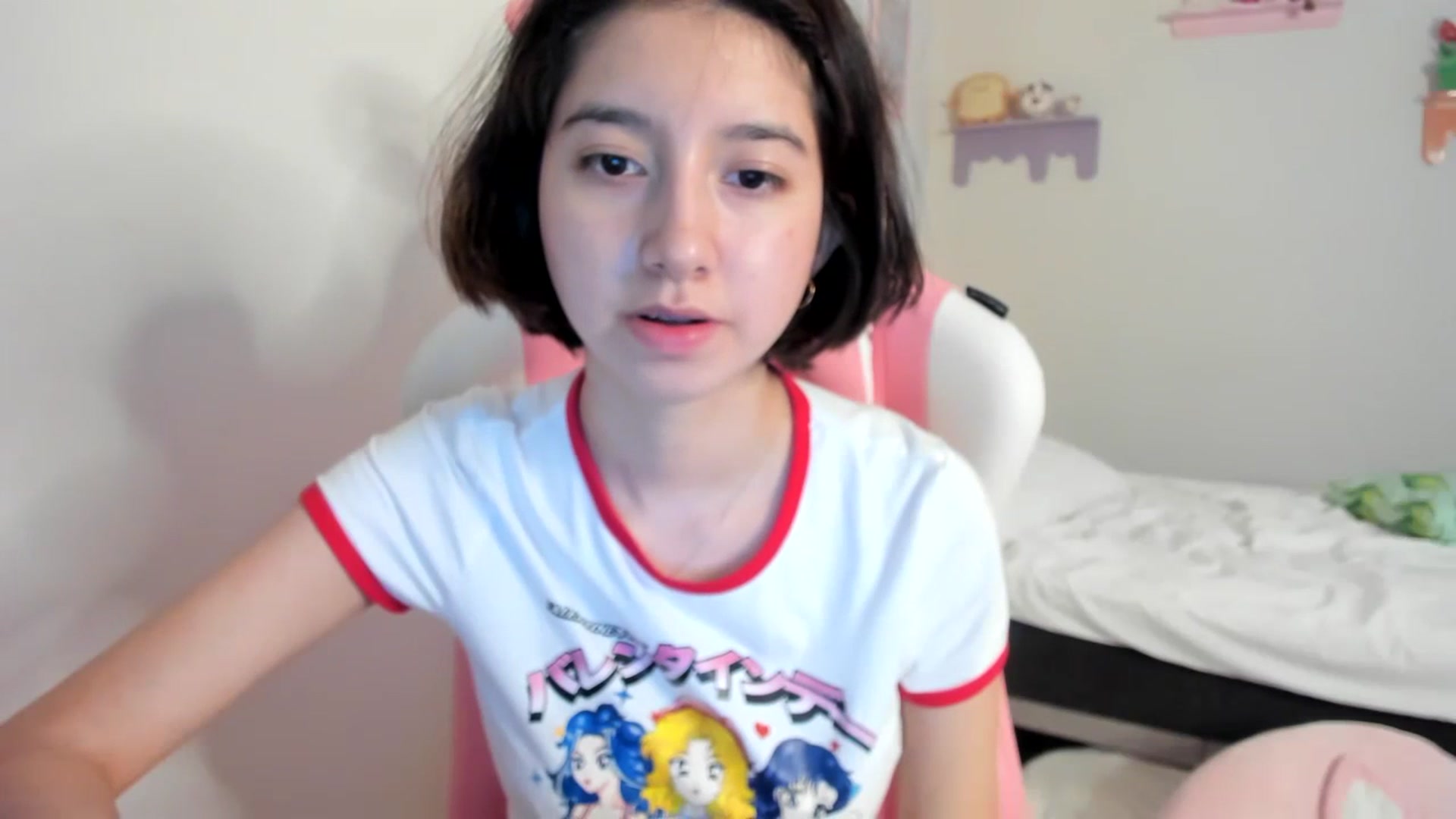 Gallery image thumbnail from Cherrycute666's myfreecams stream on, 07/03/2023, 02:47 image 17 of 20