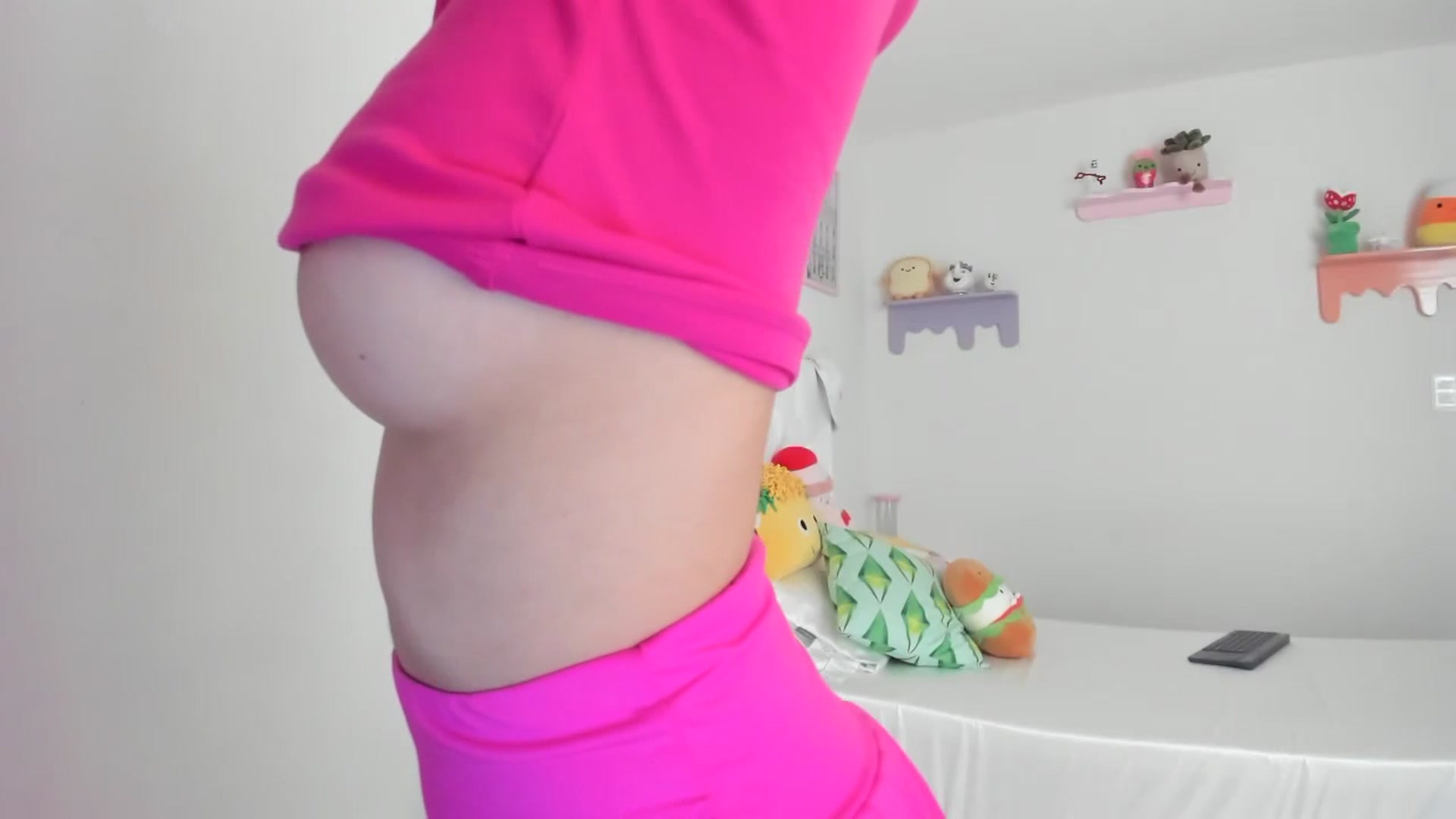 Gallery image thumbnail from Cherrycute666's myfreecams stream on, 07/03/2023, 22:06 image 18 of 20