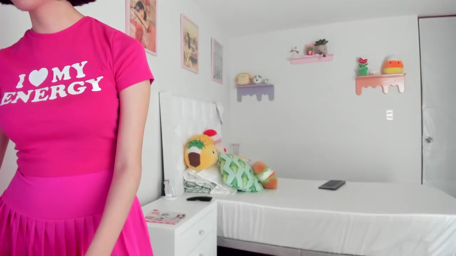 Gallery image thumbnail from Cherrycute666's myfreecams stream on, 07/03/2023, 22:06 image 7 of 20