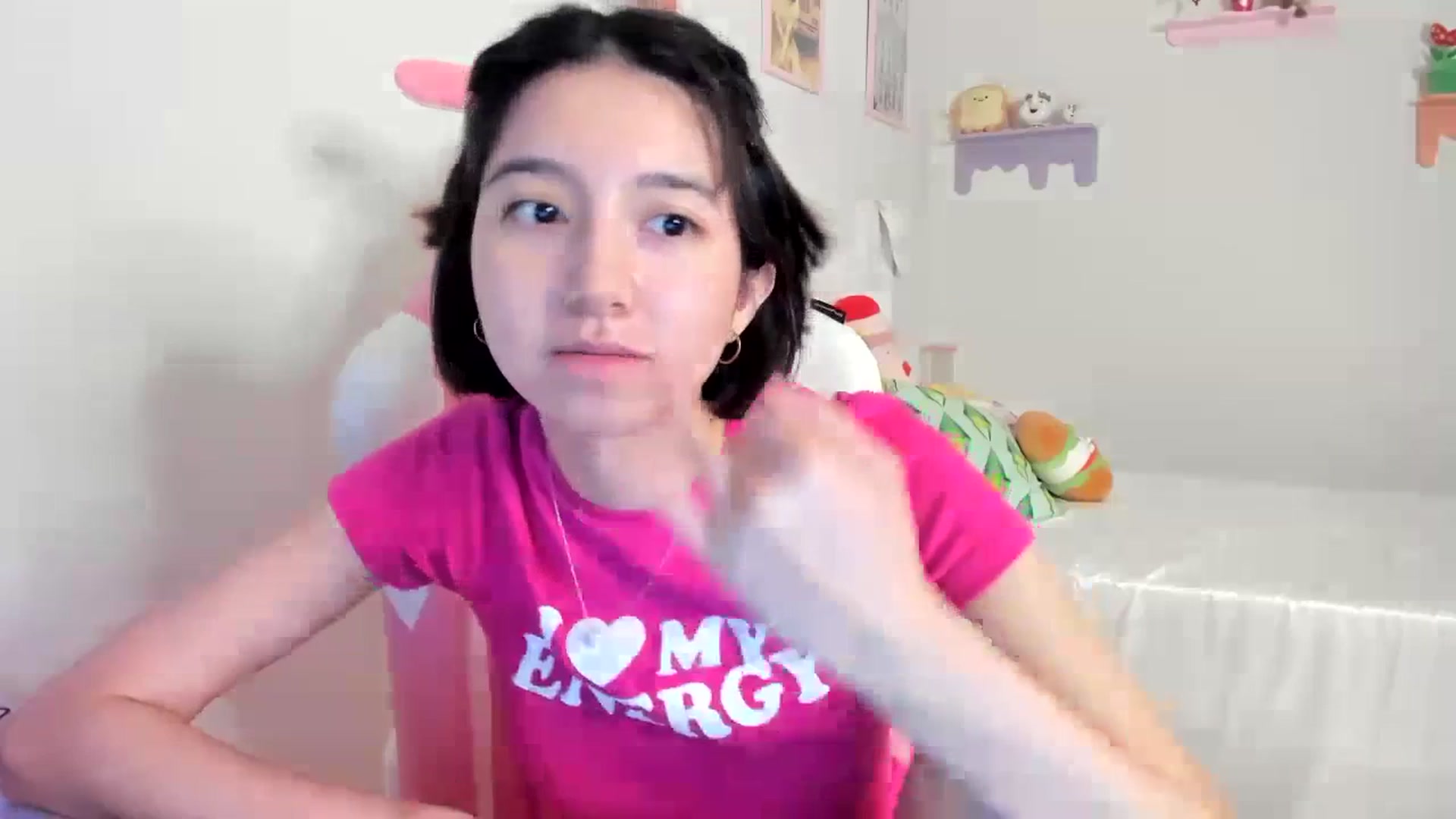 Gallery image thumbnail from Cherrycute666's myfreecams stream on, 07/04/2023, 01:33 image 13 of 20