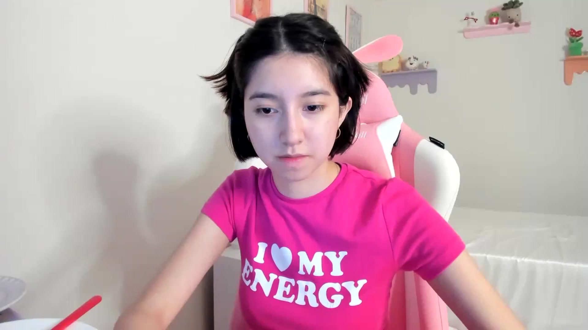 Gallery image thumbnail from Cherrycute666's myfreecams stream on, 07/04/2023, 01:33 image 2 of 20