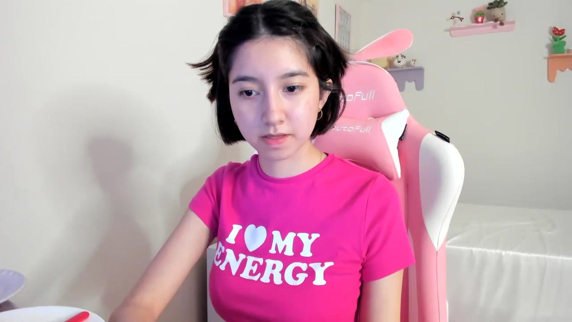 Gallery image thumbnail from Cherrycute666's myfreecams stream on, 07/04/2023, 01:33 image 4 of 20