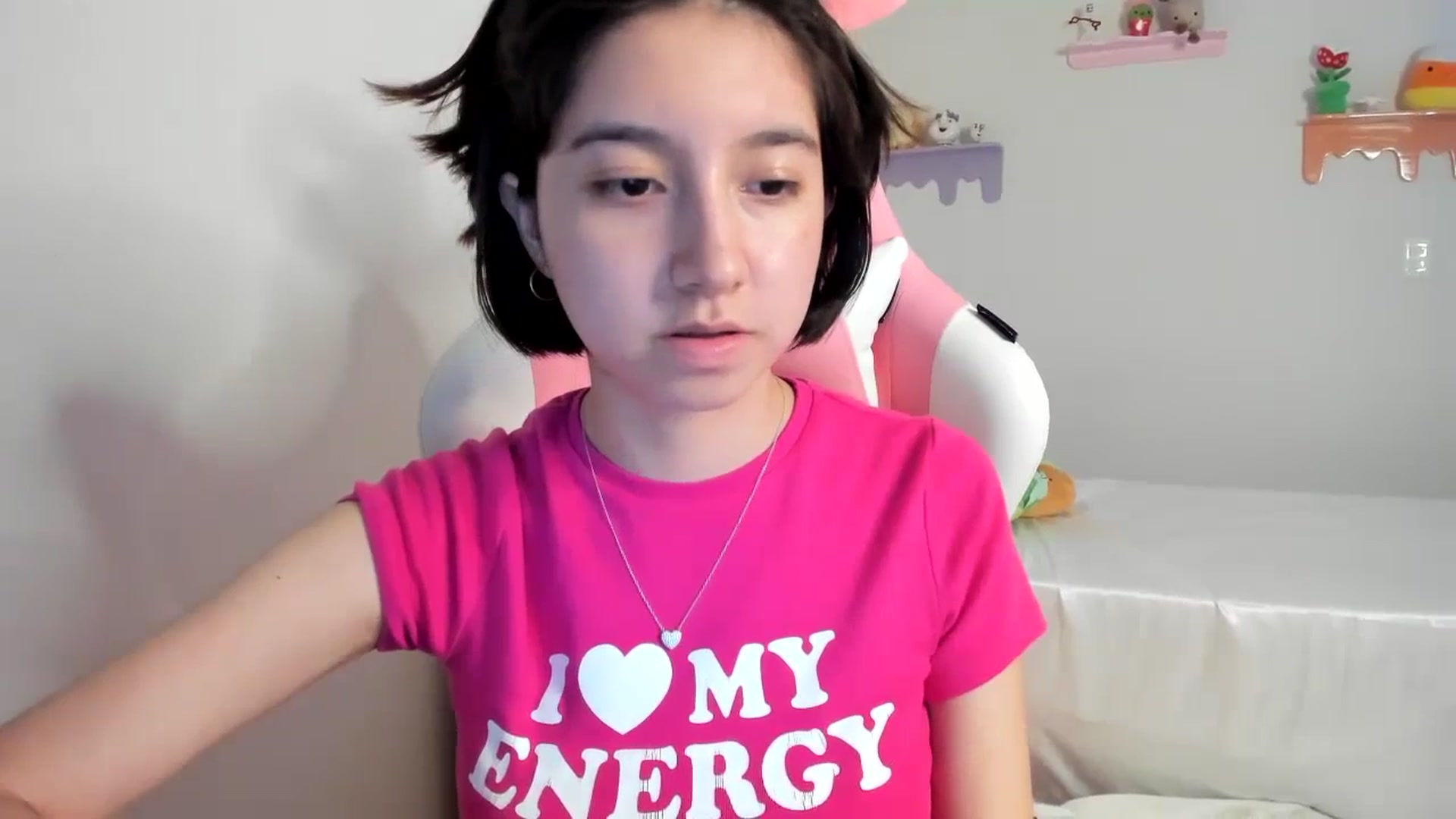 Gallery image thumbnail from Cherrycute666's myfreecams stream on, 07/04/2023, 07:35 image 16 of 20